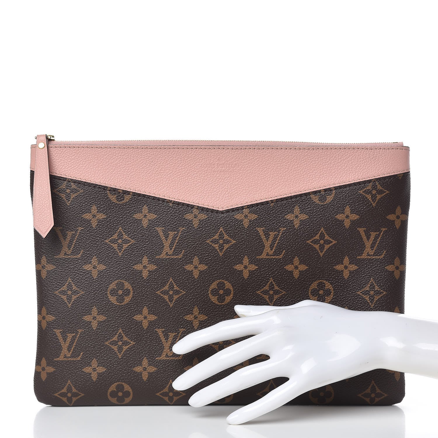 Louis Vuitton Monogram Daily Pouch Rose Poudre 2 of 10