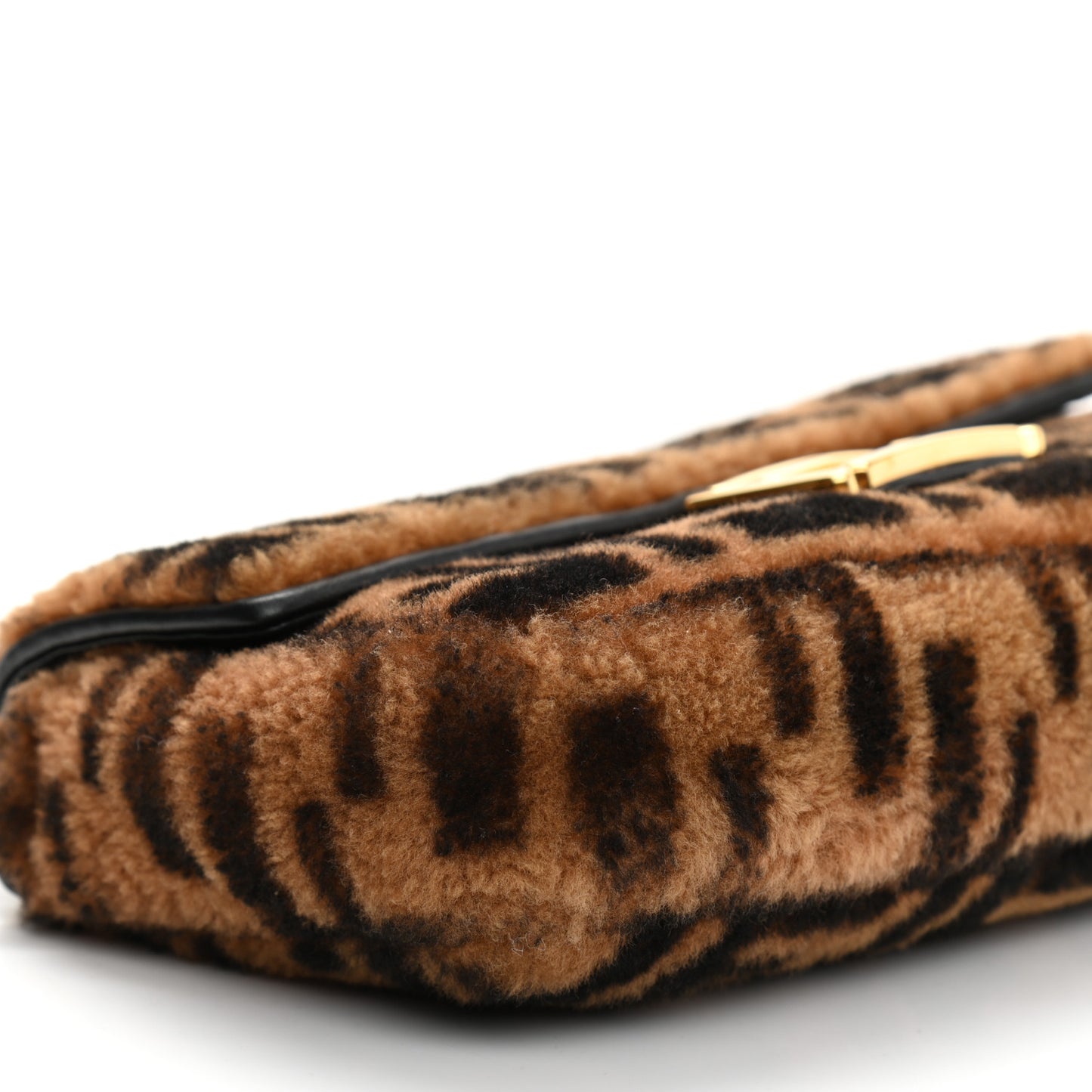 Shearling Vitello Dolce Macro FF 1974 Baguette Tobacco Black