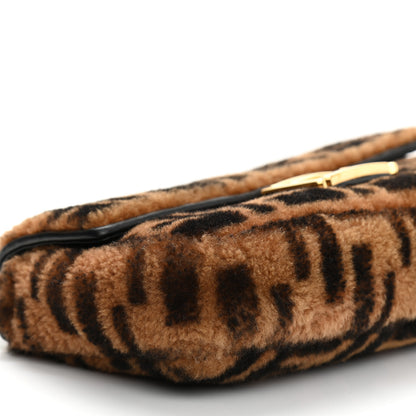 Fendi Shearling Vitello Dolce Macro FF 1974 Baguette Tobacco Black 9 of 10