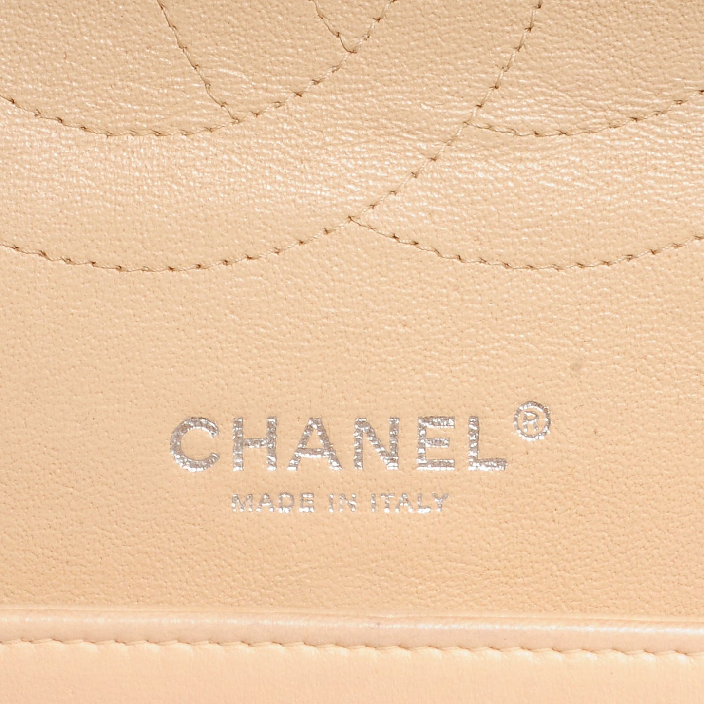 Lambskin Jumbo Double Flap Beige Clair