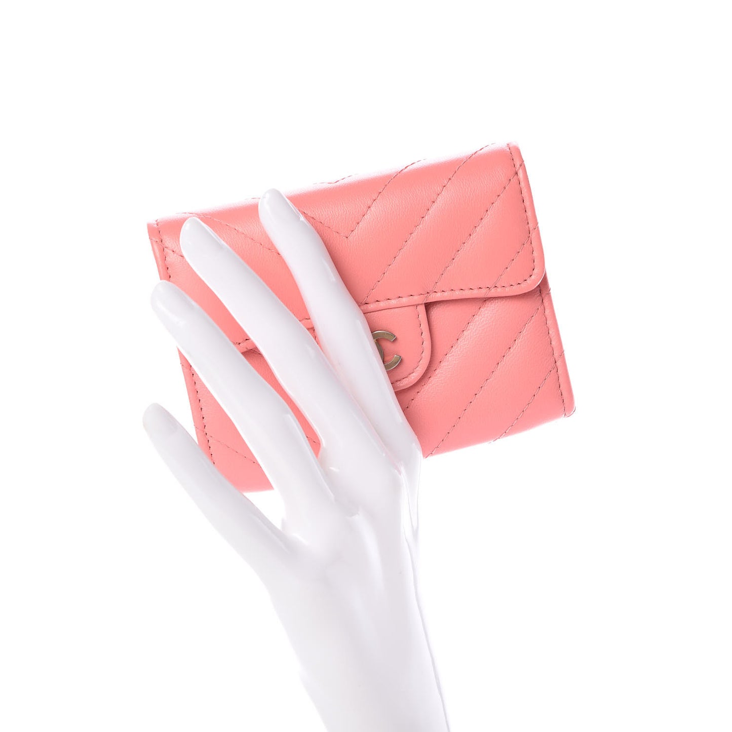 Lambskin Chevron Quilted Card Holder Coral