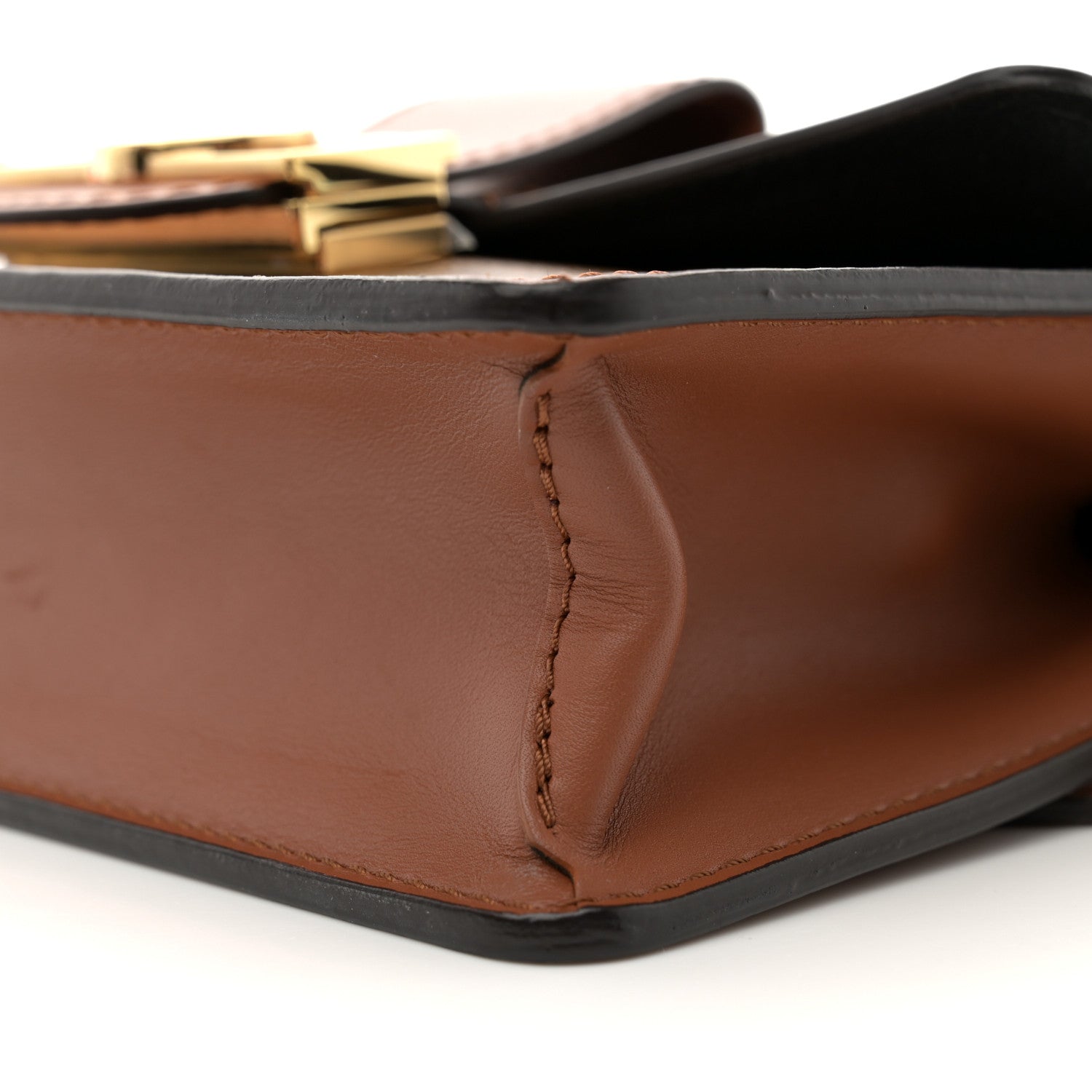 Louis Vuitton Reverse Monogram Dauphine Bumbag 9 of 12