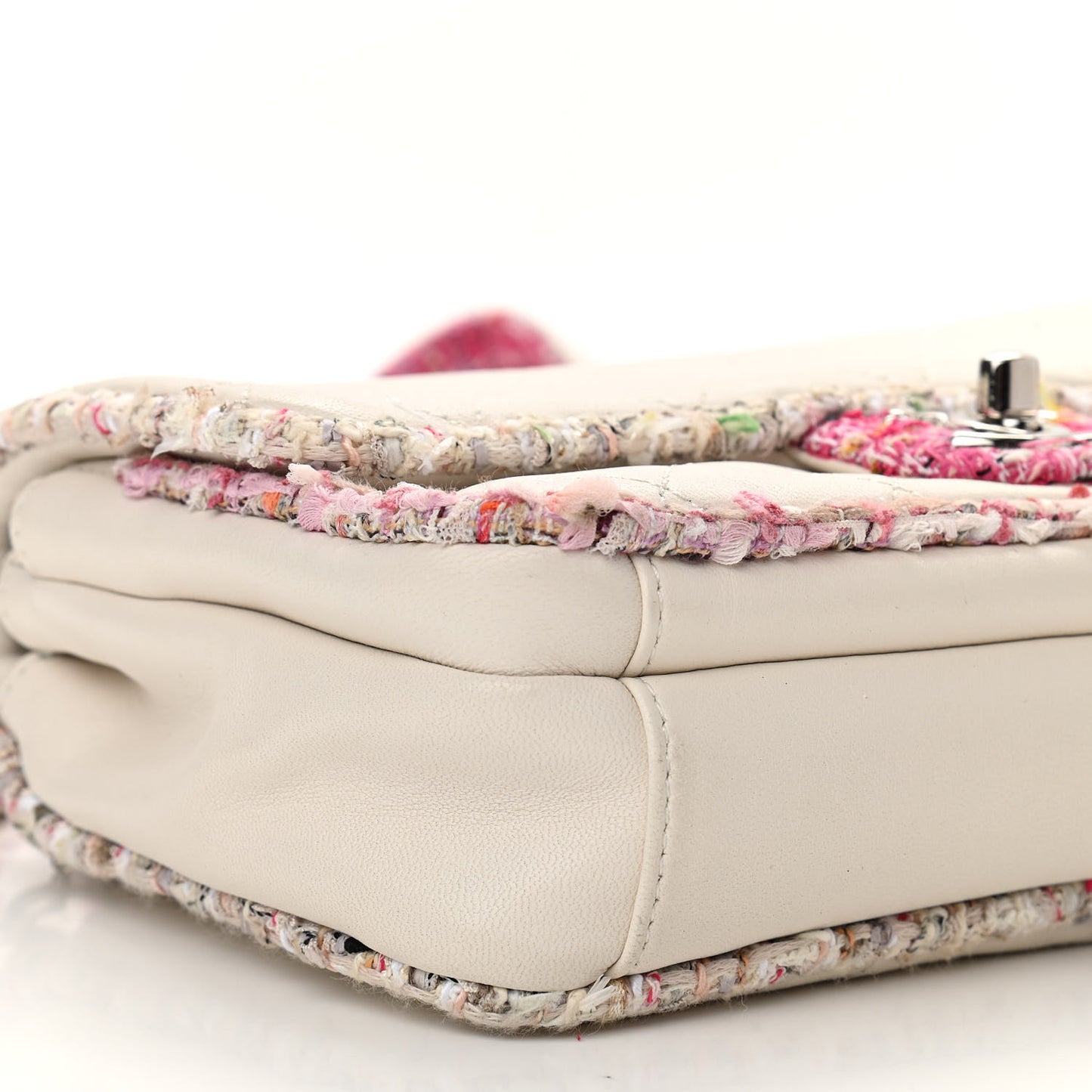 Lambskin Tweed Quilted Elegant Trim Flap White