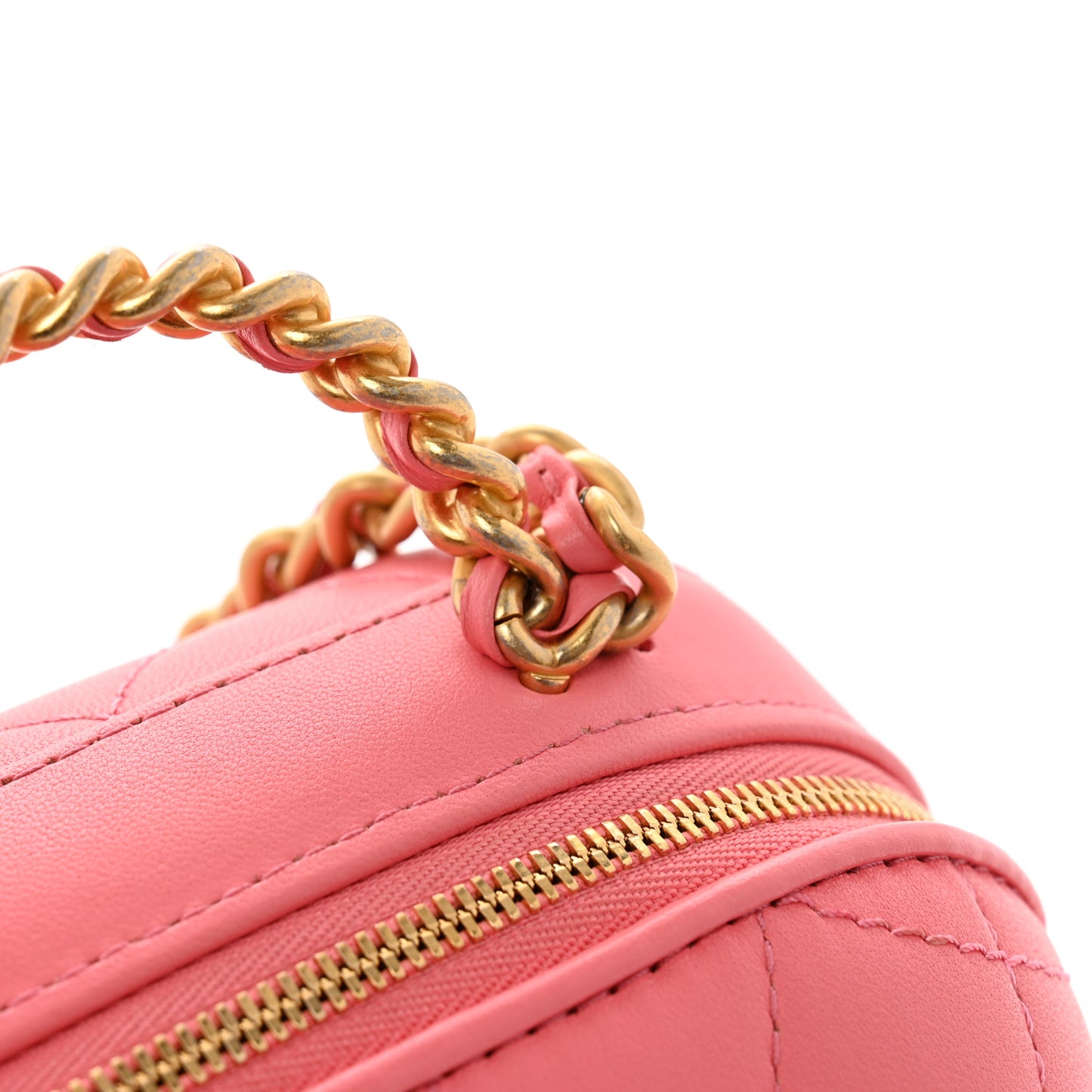 Lambskin Quilted CC Bubble Vanity Case With Chain Pink