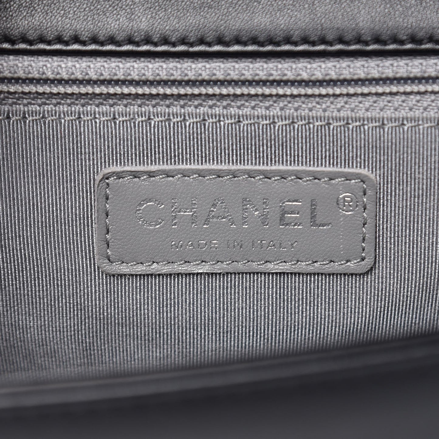 Calfskin Chevron New Medium Boy Flap Black