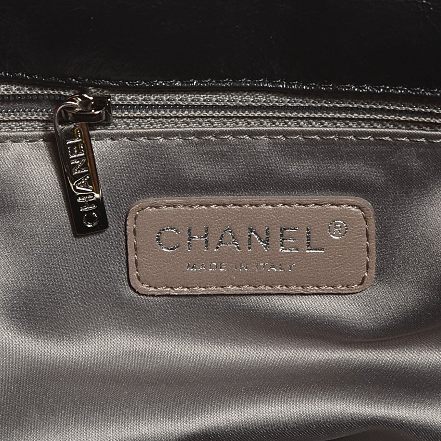 Chanel Glazed Calfskin Twisted Maxi Flap Black 6 of 7