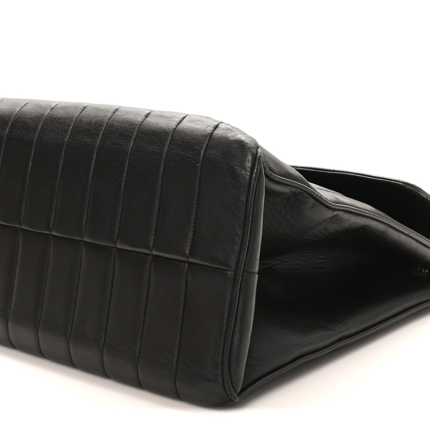 Lambskin Vertical Quilted XL Jumbo Single Flap Black
