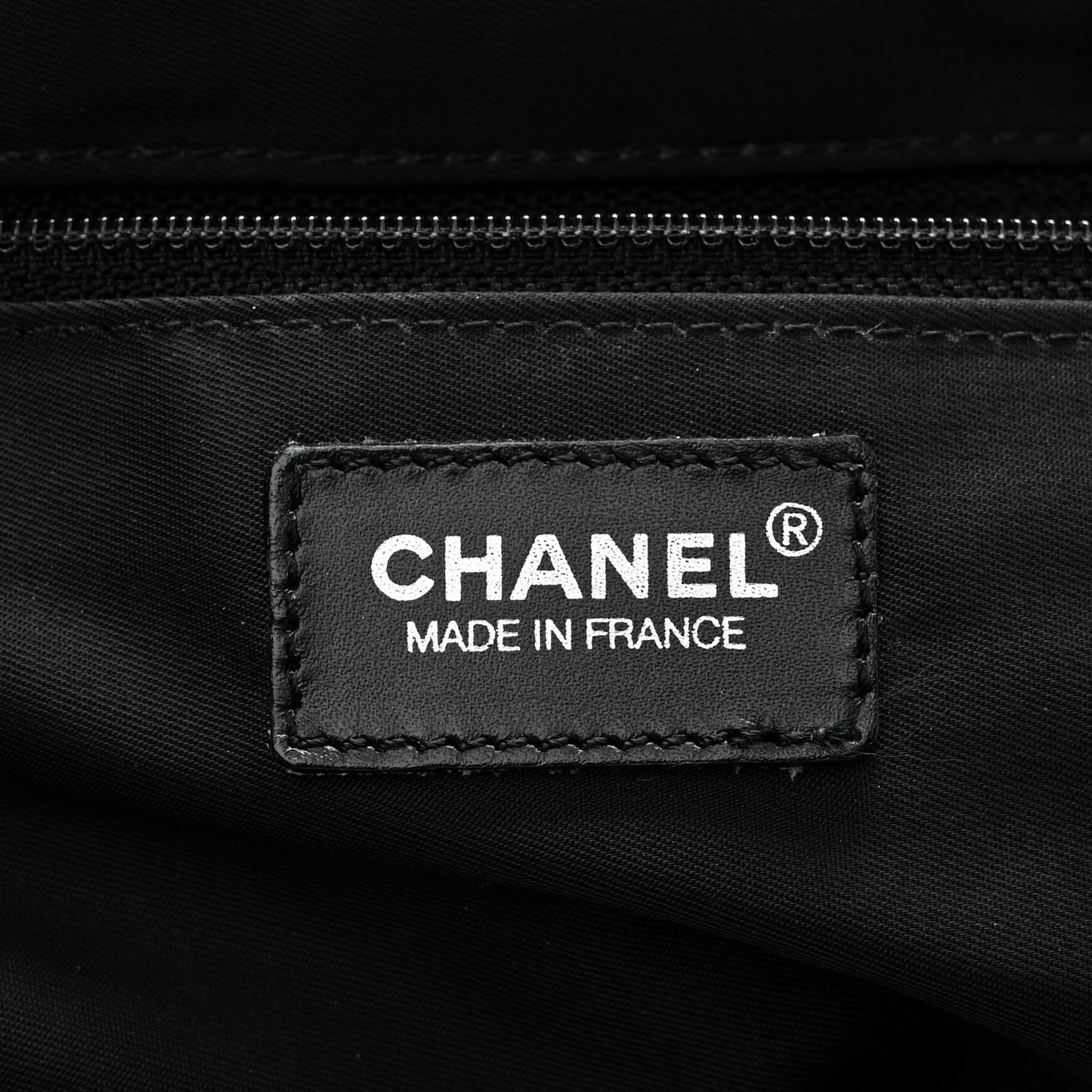 Nylon Medium Travel Tote Black