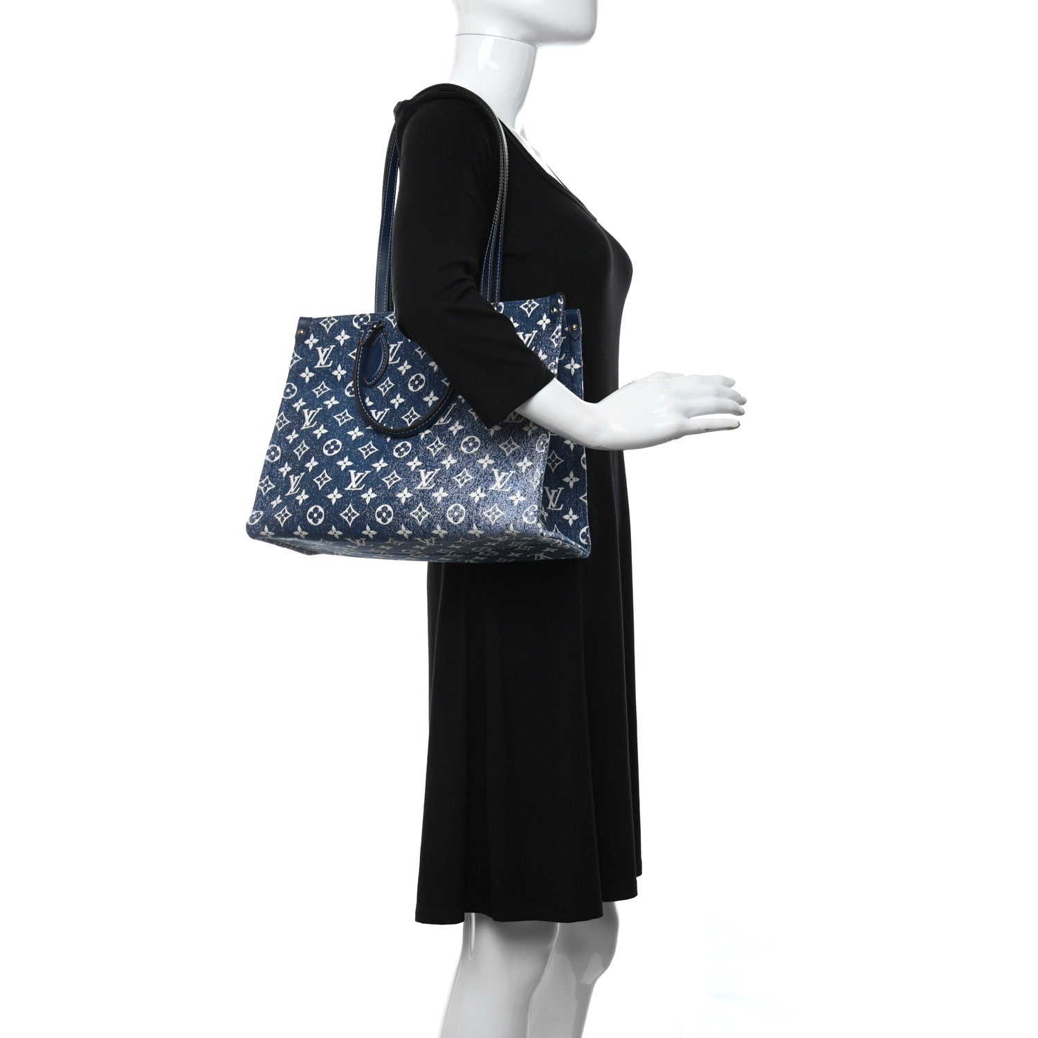 Louis Vuitton Monogram Jacquard Denim Onthego MM Bleu 2 of 9