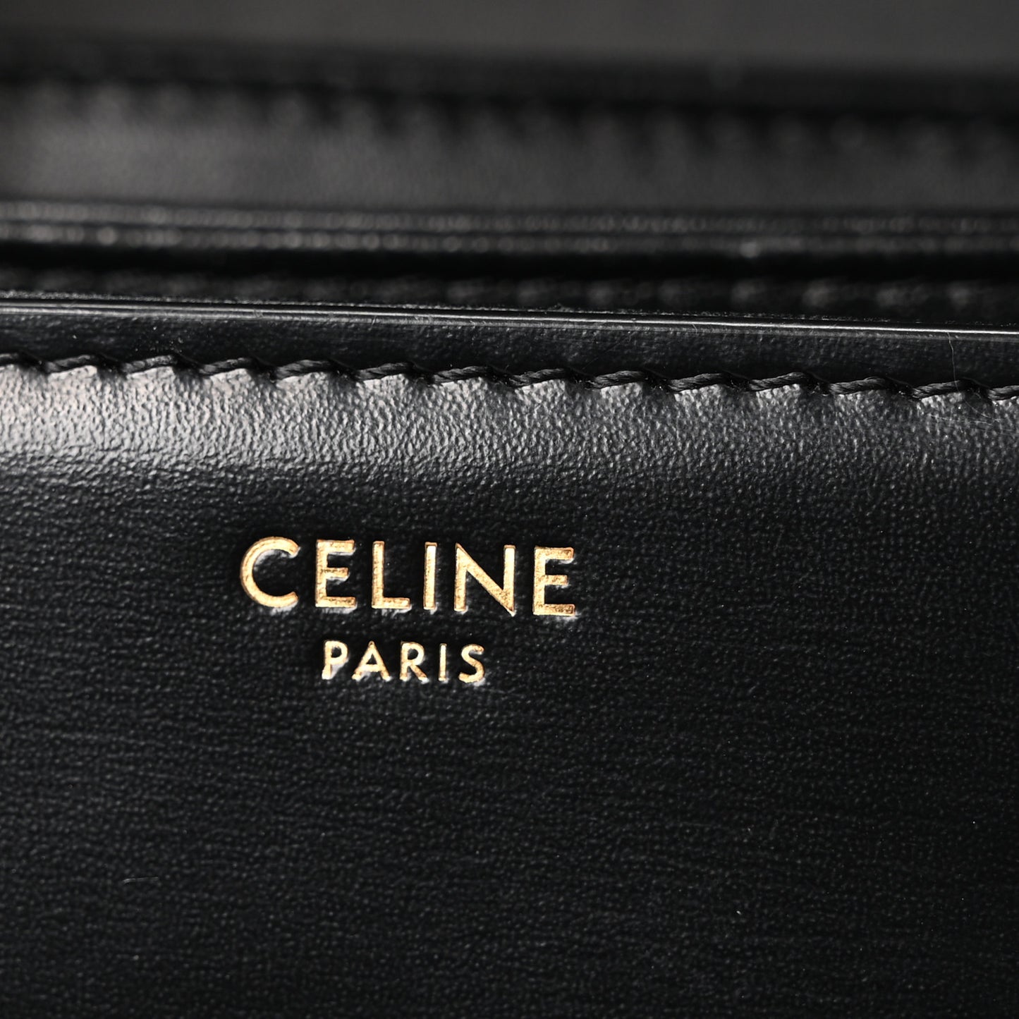 Shiny Calfskin Medium Triomphe Black