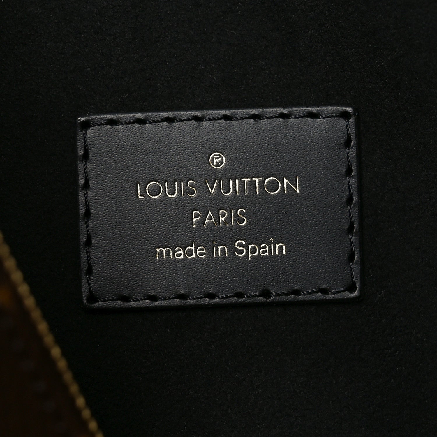 Louis Vuitton Monogram City Pouch 6 of 6