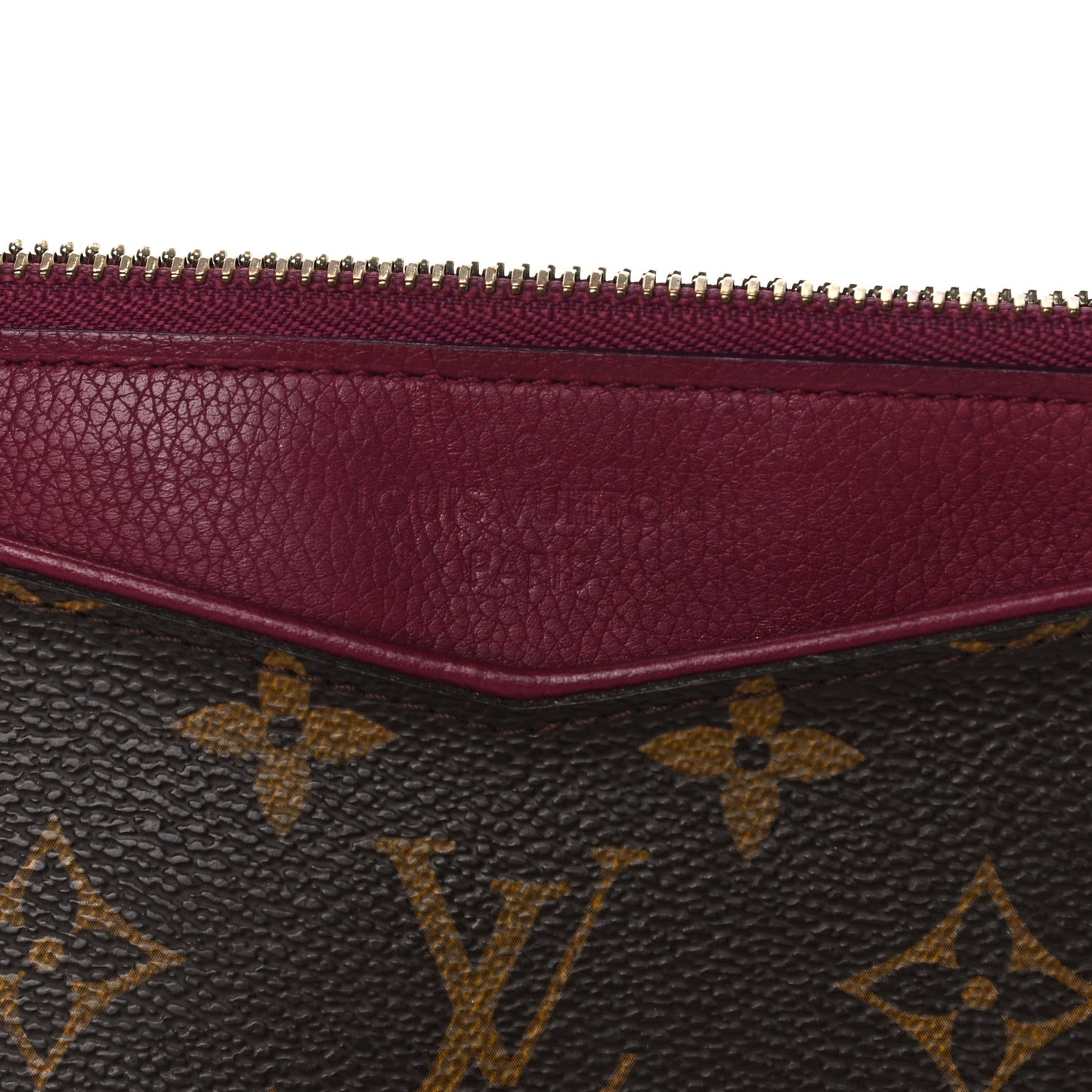 Monogram Pallas Pochette Aurore