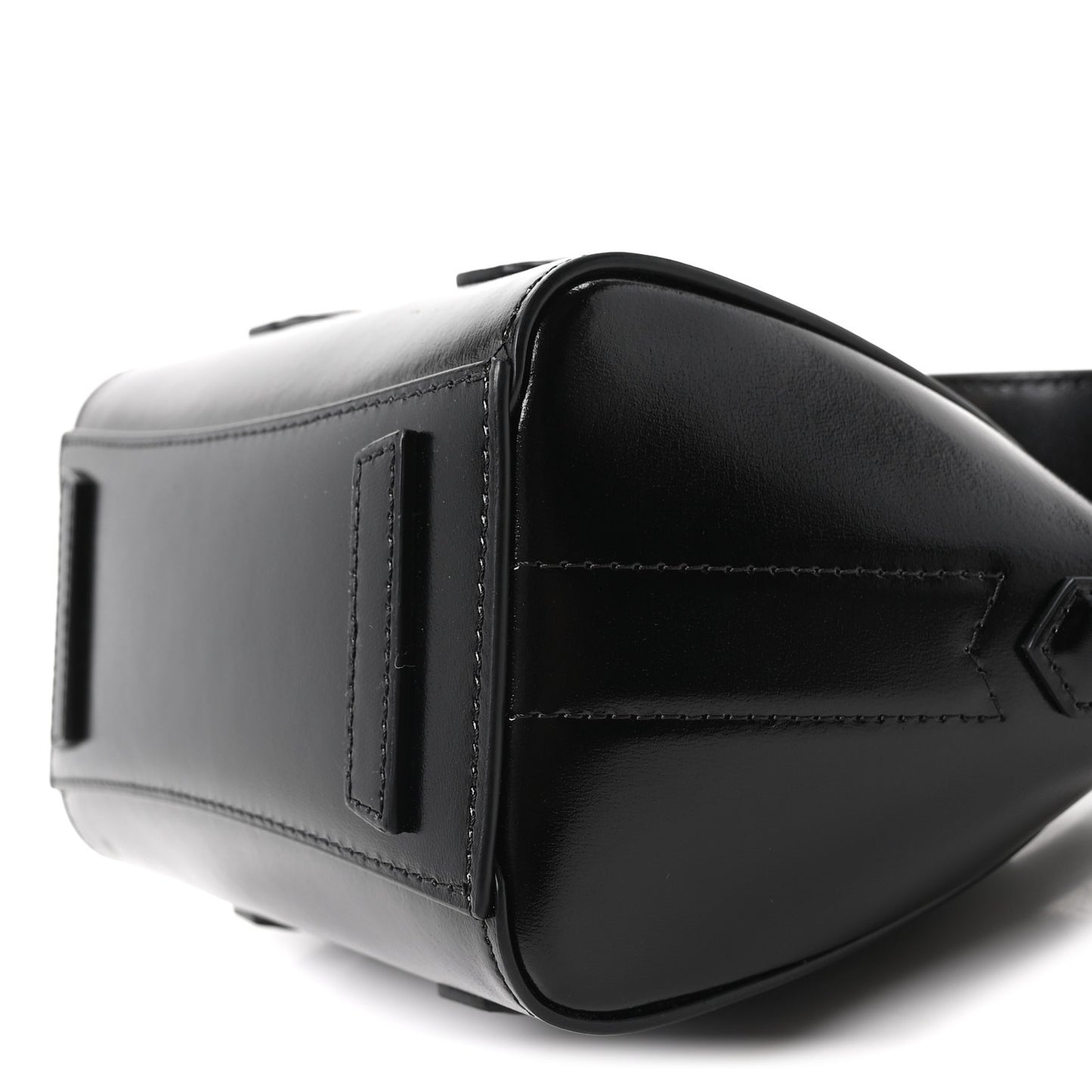 Box Calfskin Toy Lock Antigona Shoulder Bag Black