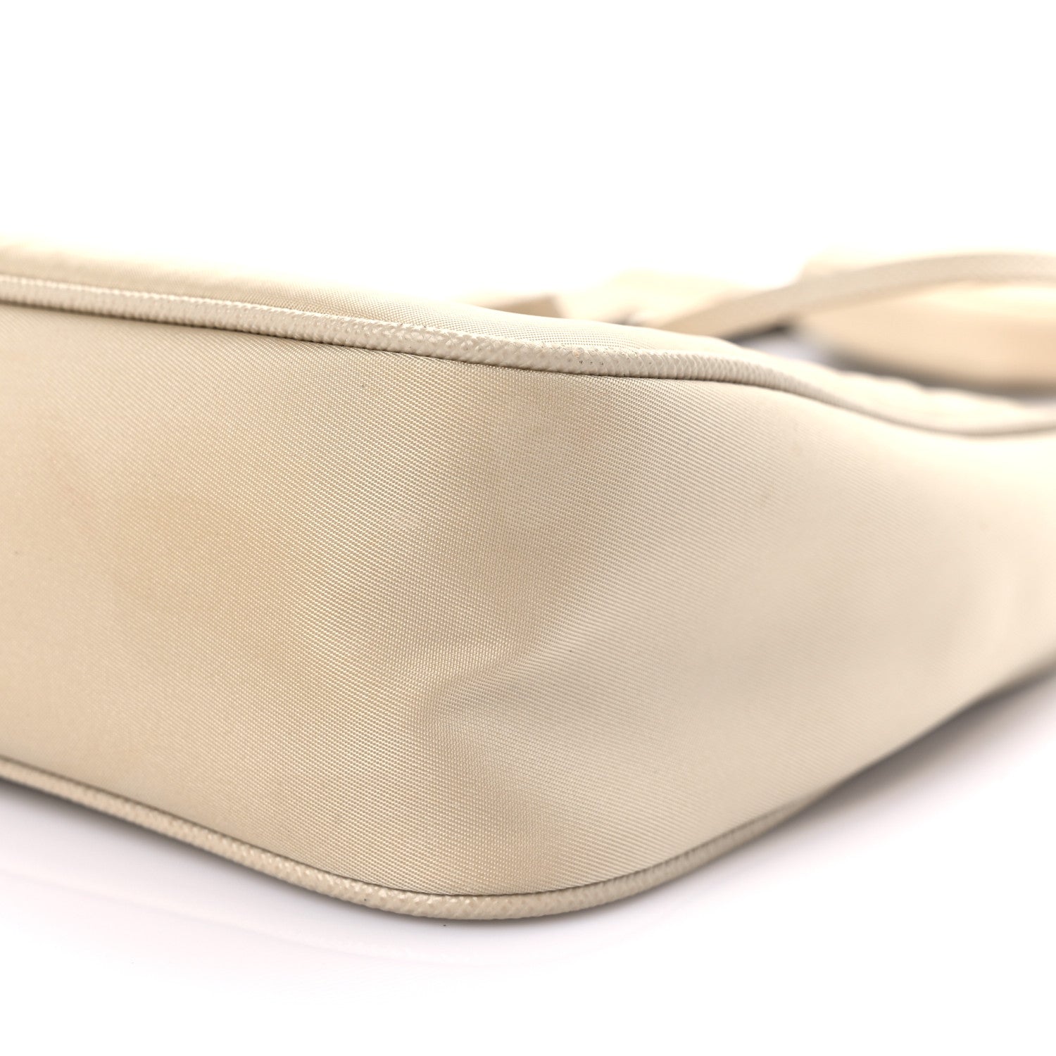 Prada Nylon Re-Edition 2005 Shoulder Bag Deserto 9 of 15