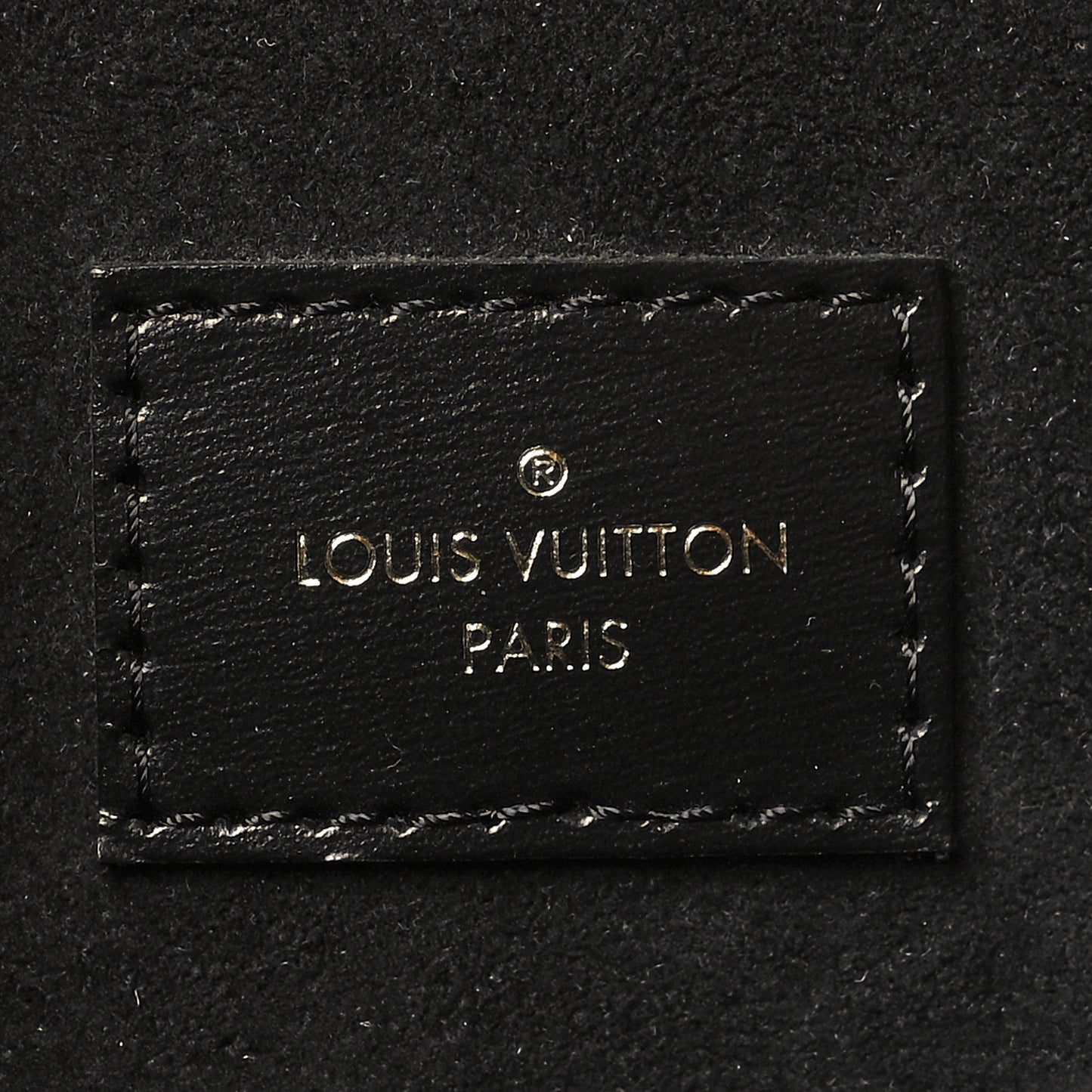 Reverse Monogram Pochette Metis