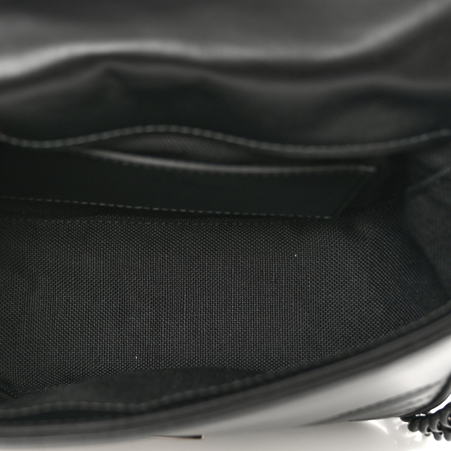 Calfskin Matelasse Monochrome Mini GG Marmont Crossbody Shoulder Bag Black