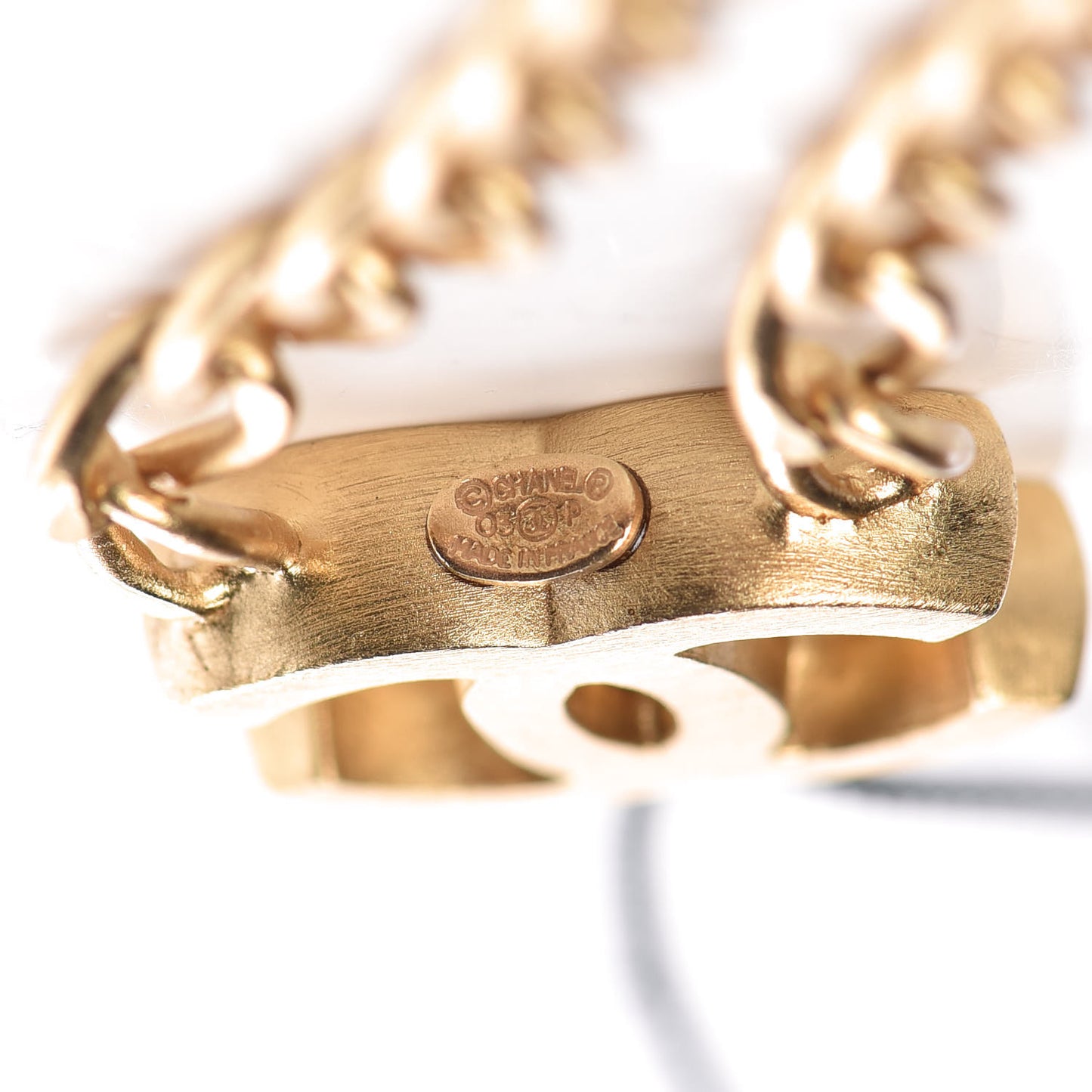 Chain CC Phone Charm Gold