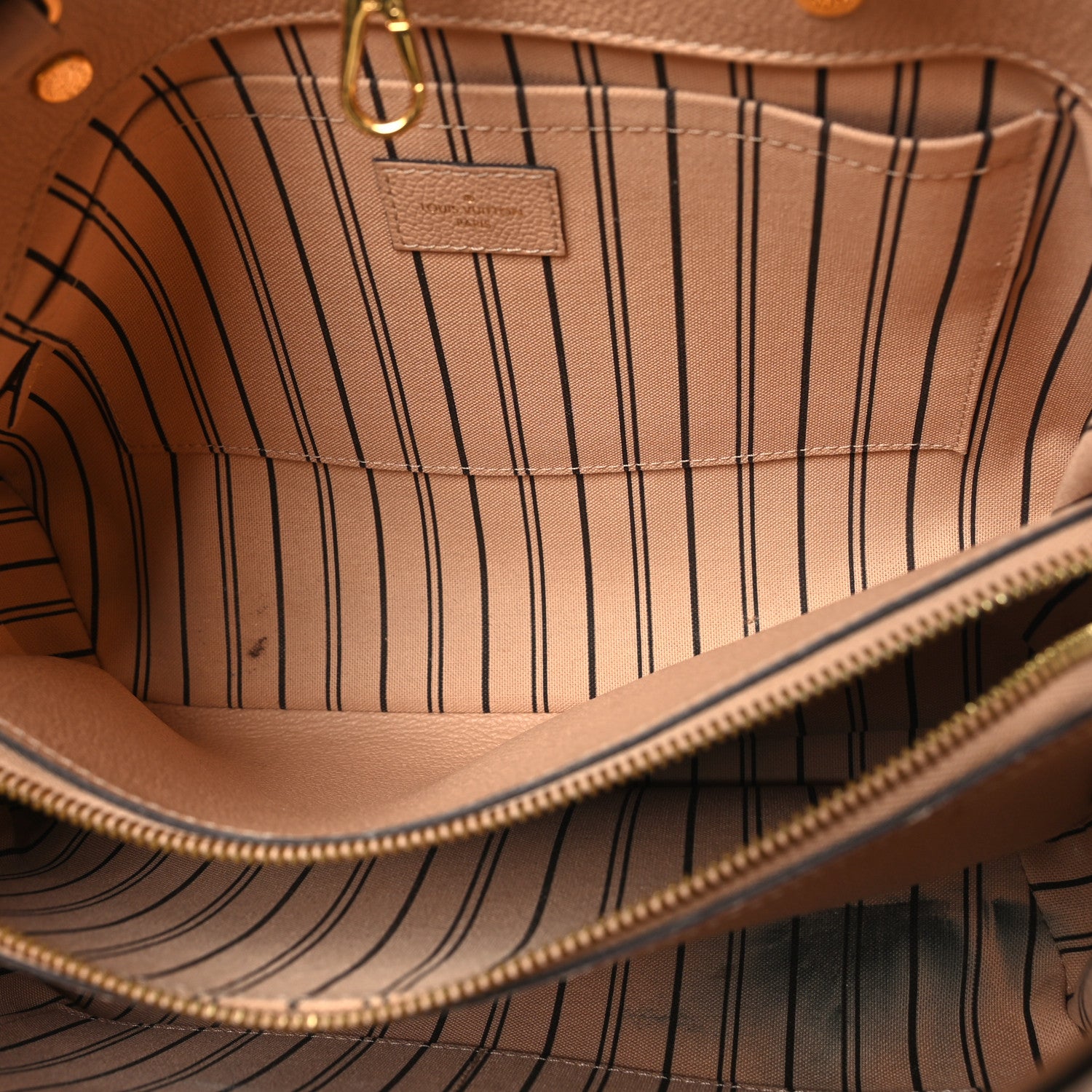 Louis Vuitton Empreinte Montaigne MM Papyrus 7 of 18