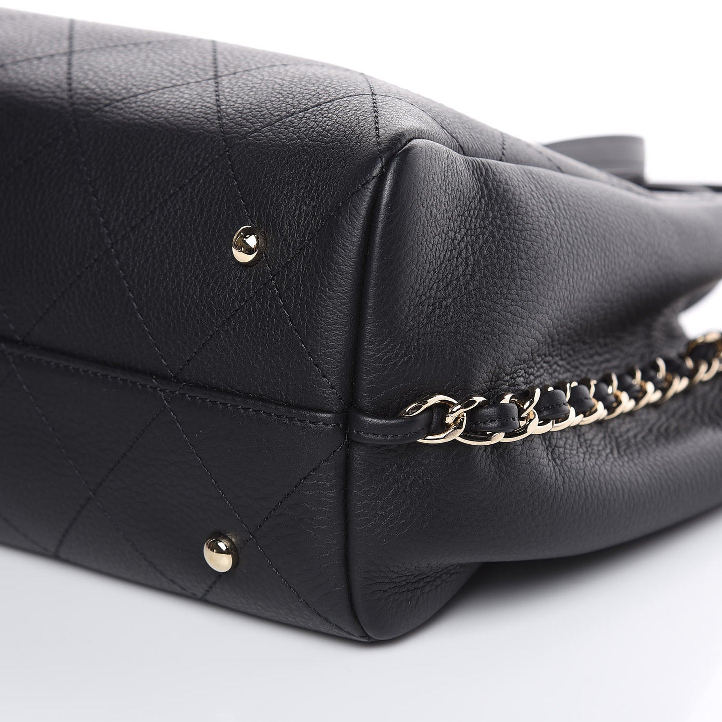 Bullskin Stitched Medium Shopping Bag Black