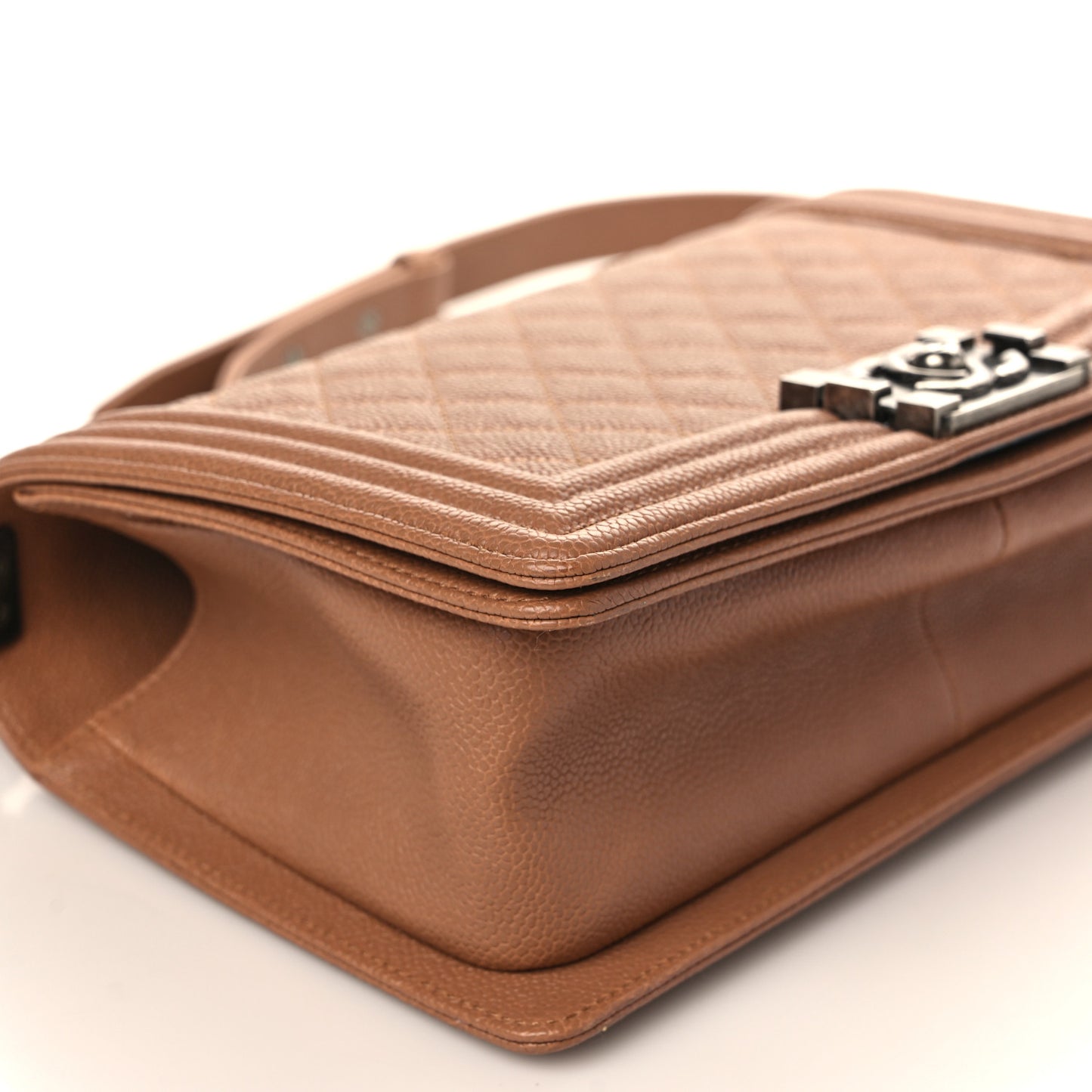 Caviar Quilted Medium Boy Flap Light Brown