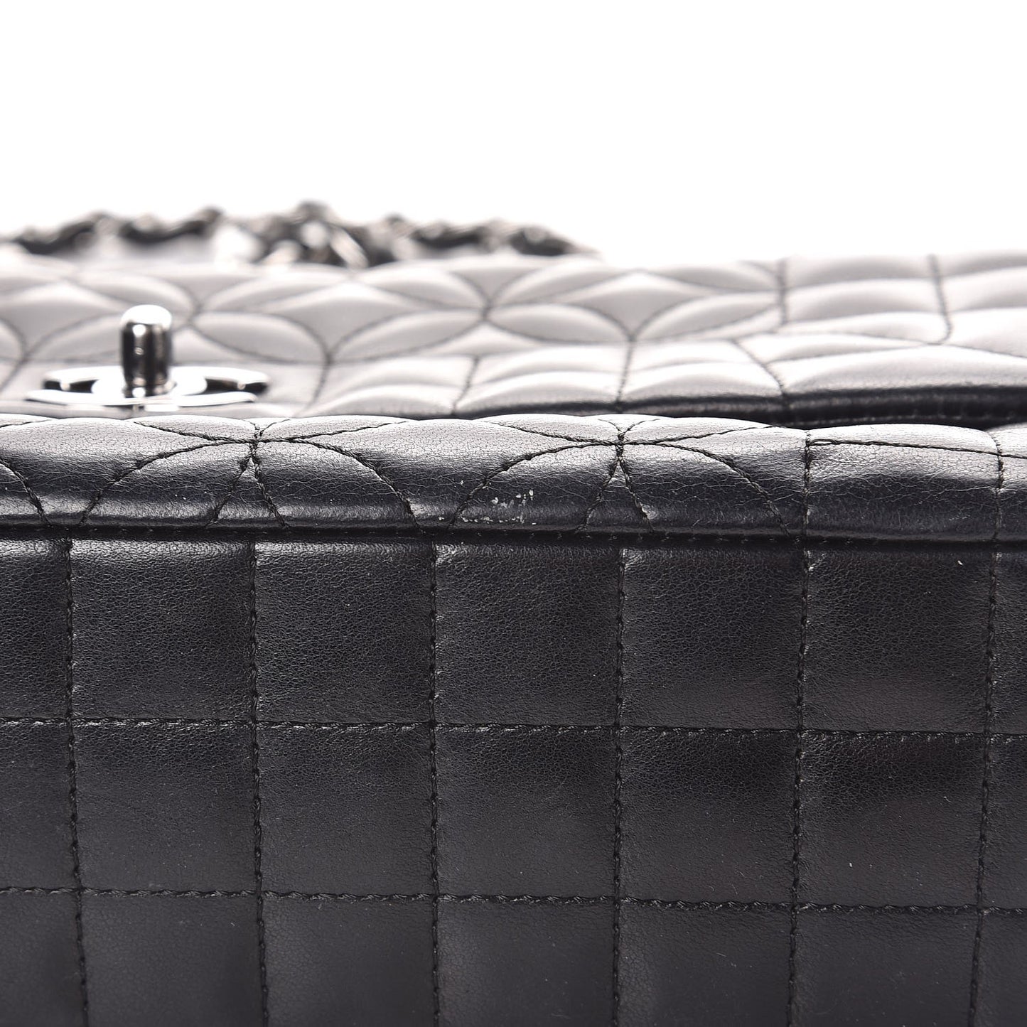 Lambskin Lady Graphic Flap Black