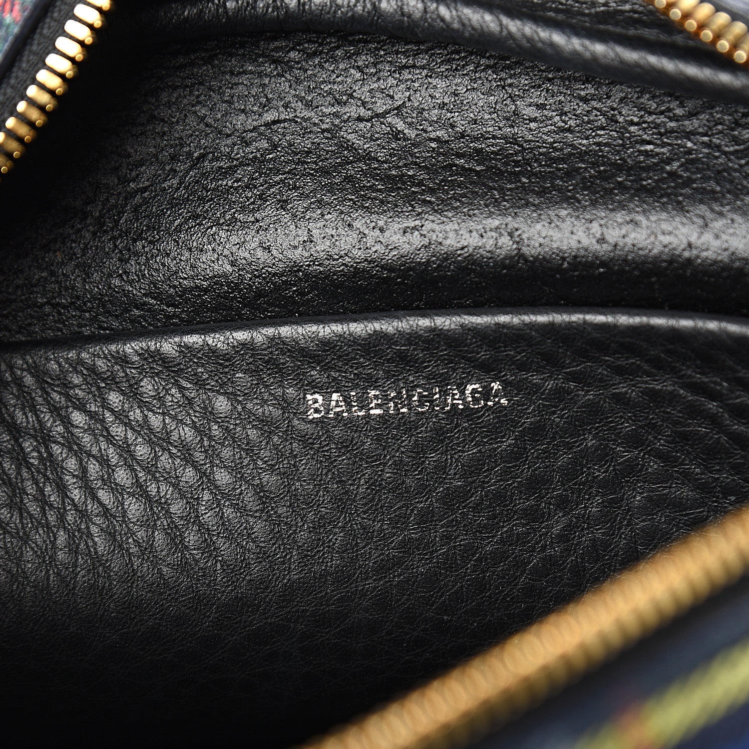 Balenciaga Calfskin Plaid Everyday S Camera Bag Multicolor 5 of 9