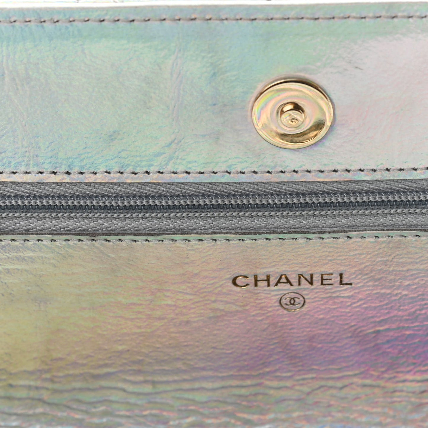 Iridescent Goatskin Quilted Wallet On Chain WOC Silver