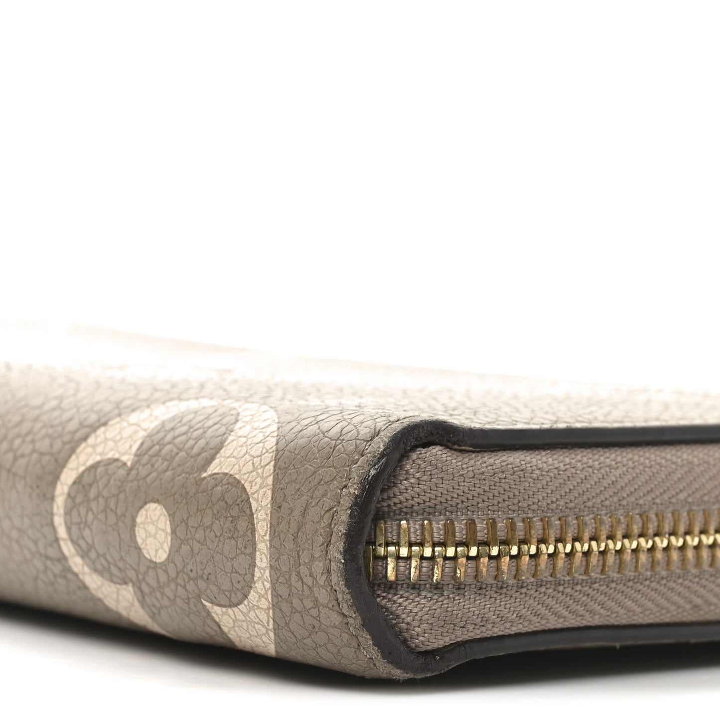 Empreinte Monogram Giant Zippy Wallet Tourterelle Creme