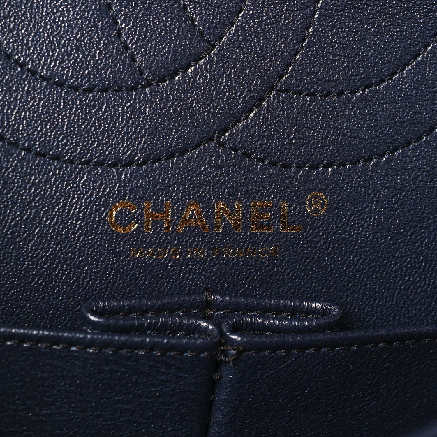 Chanel Ombre Velvet Quilted 2.55 Reissue 225 Flap Navy 6 of 9