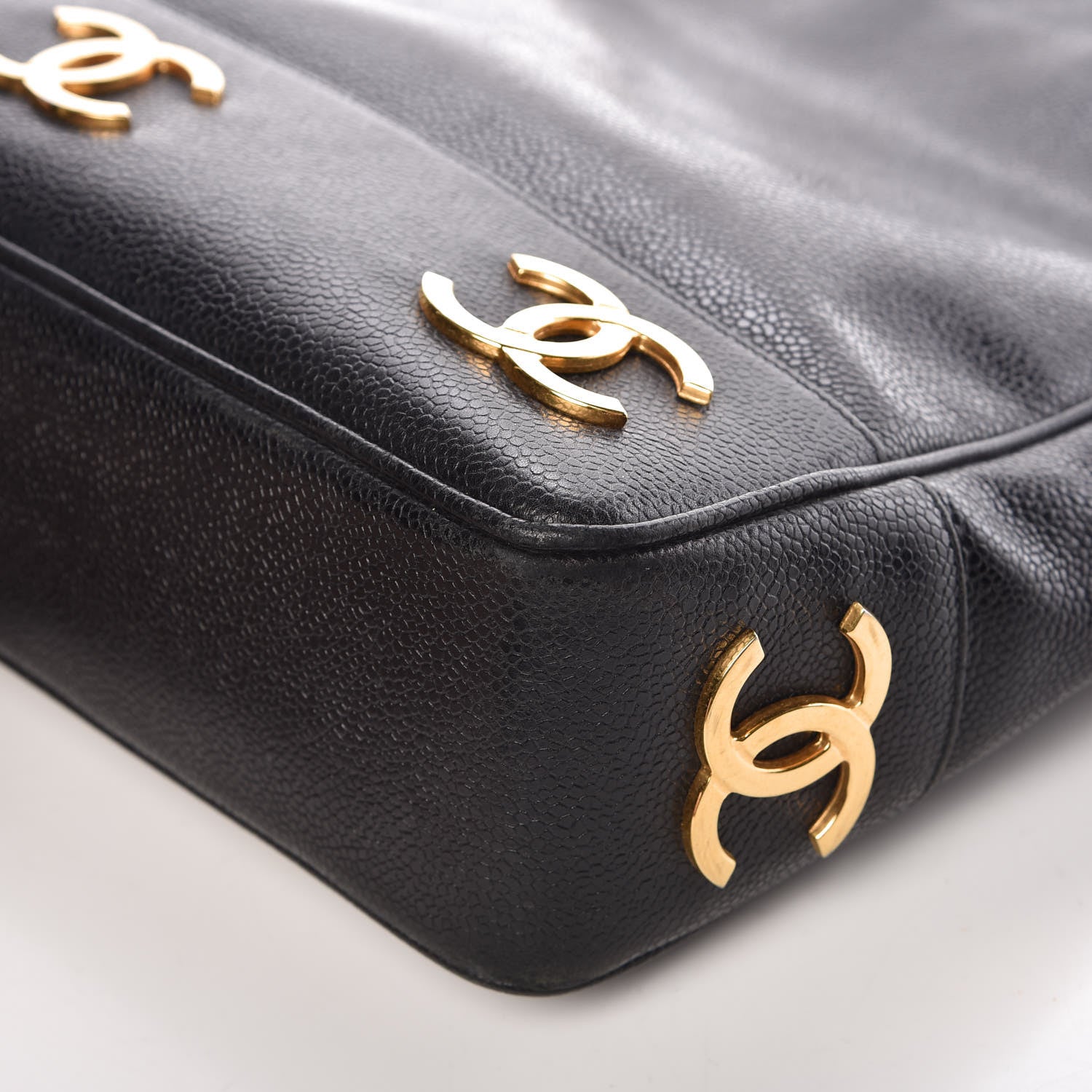 Chanel Caviar CC Shoulder Bag Black 13 of 18
