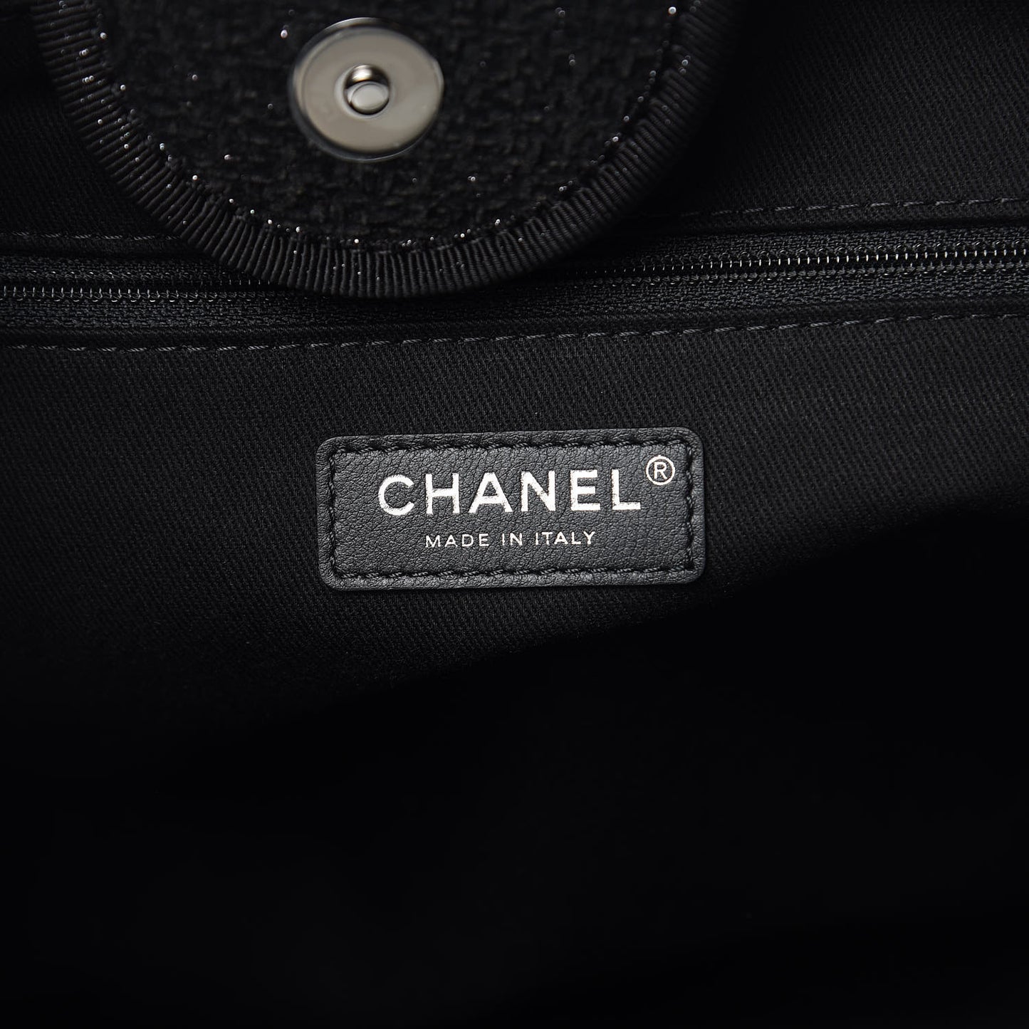 Lurex Boucle Large Deauville Tote Black