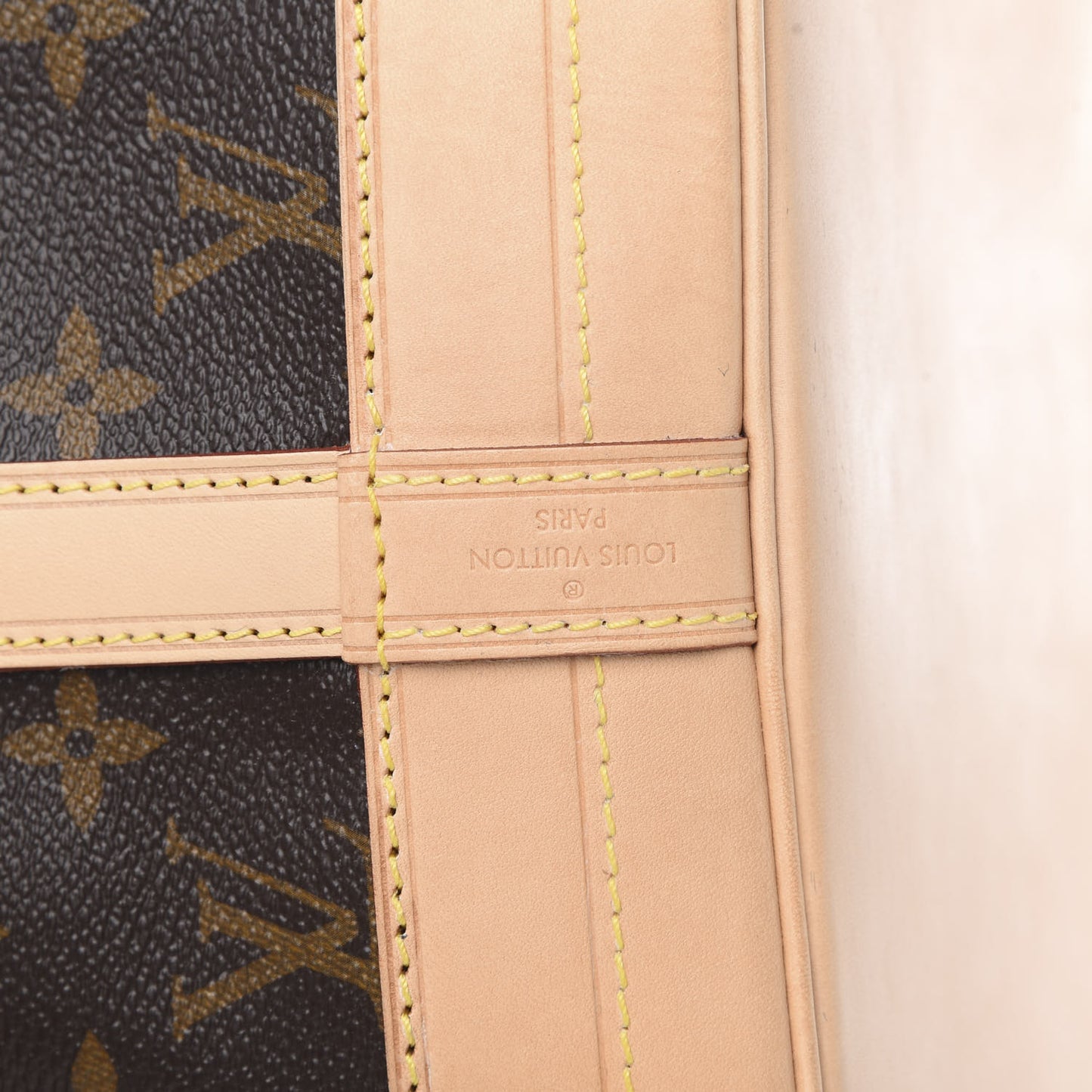 Monogram Noe