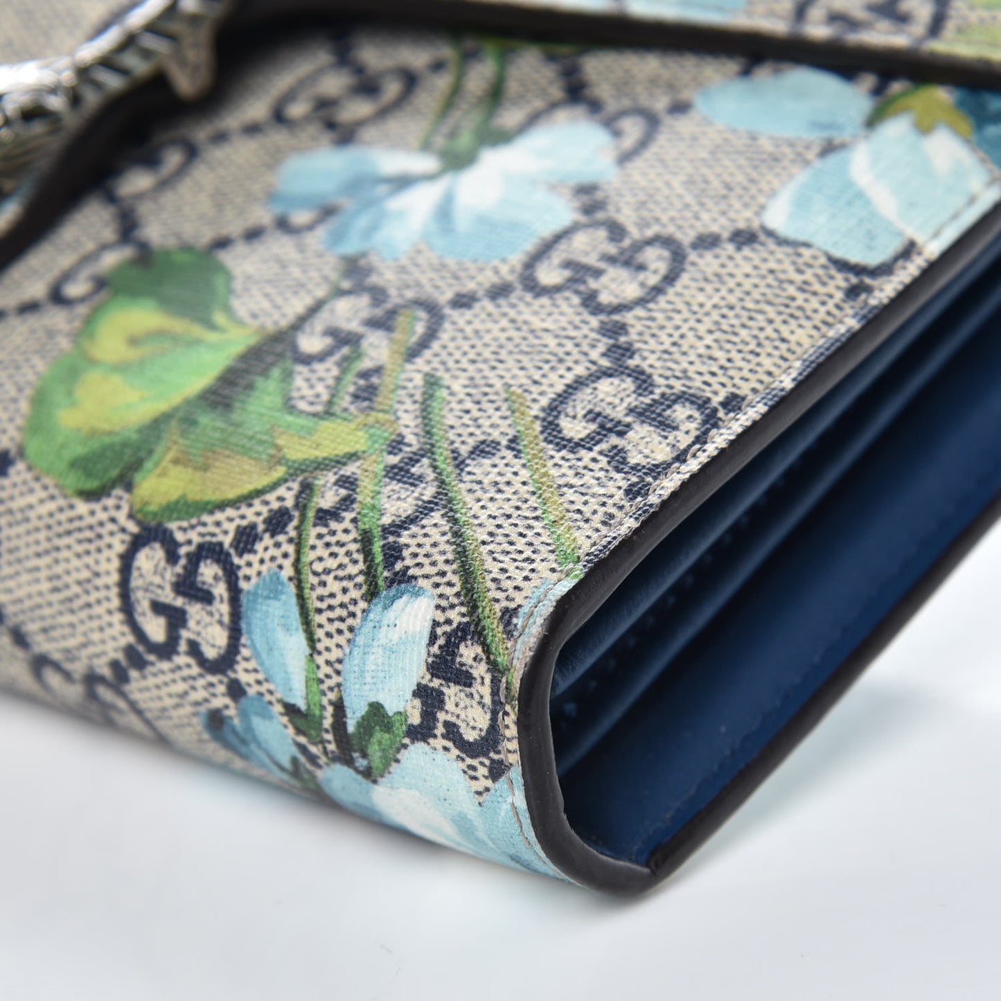 GG Supreme Monogram Blooms Mini Dionysus Chain Wallet Beige Blue Navy Vintage Blue