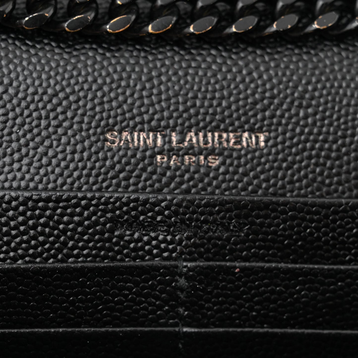 Grain De Poudre Matelasse Chevron Monogram Monochrome Chain Wallet Black