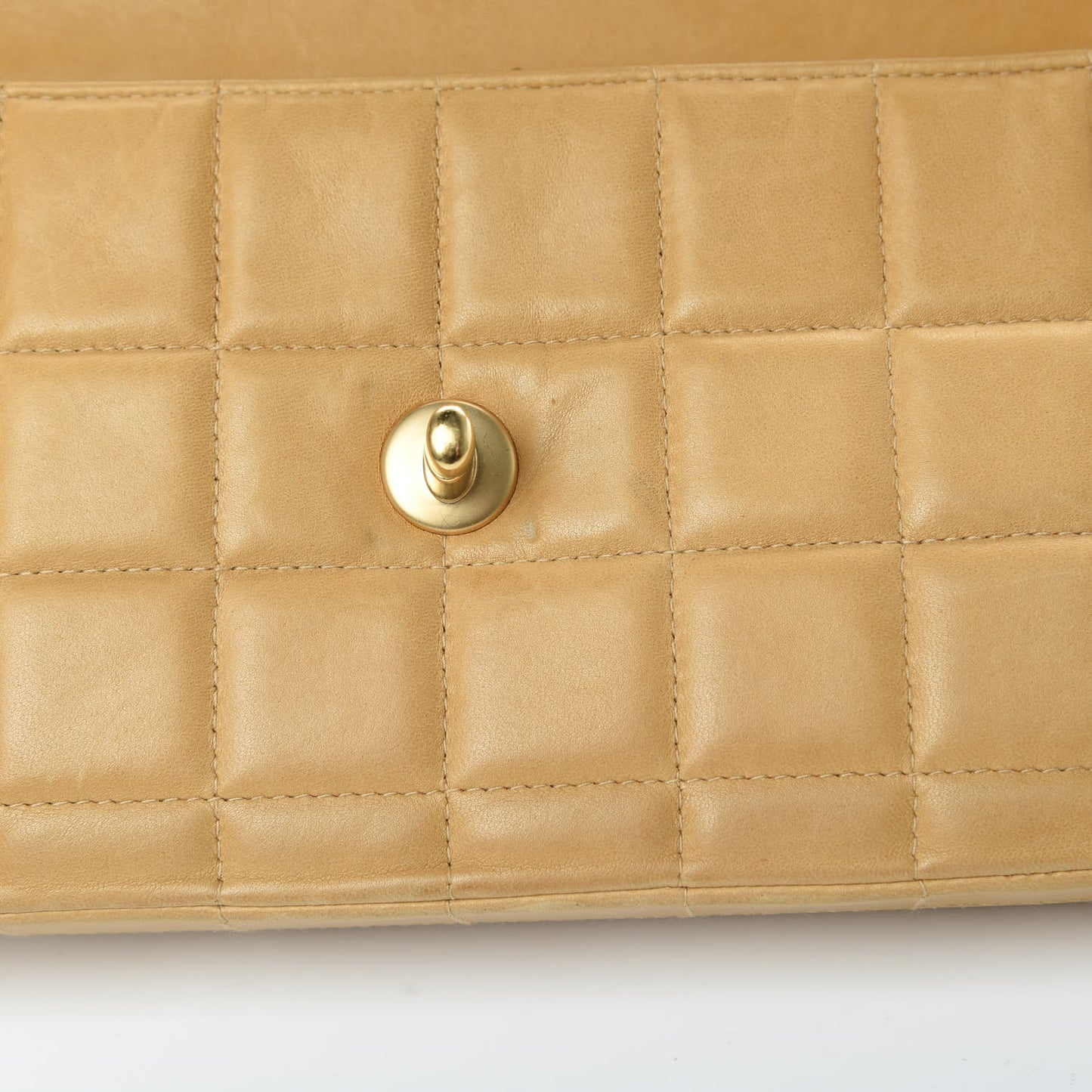 Lambskin East West Chocolate Bar Flap Beige