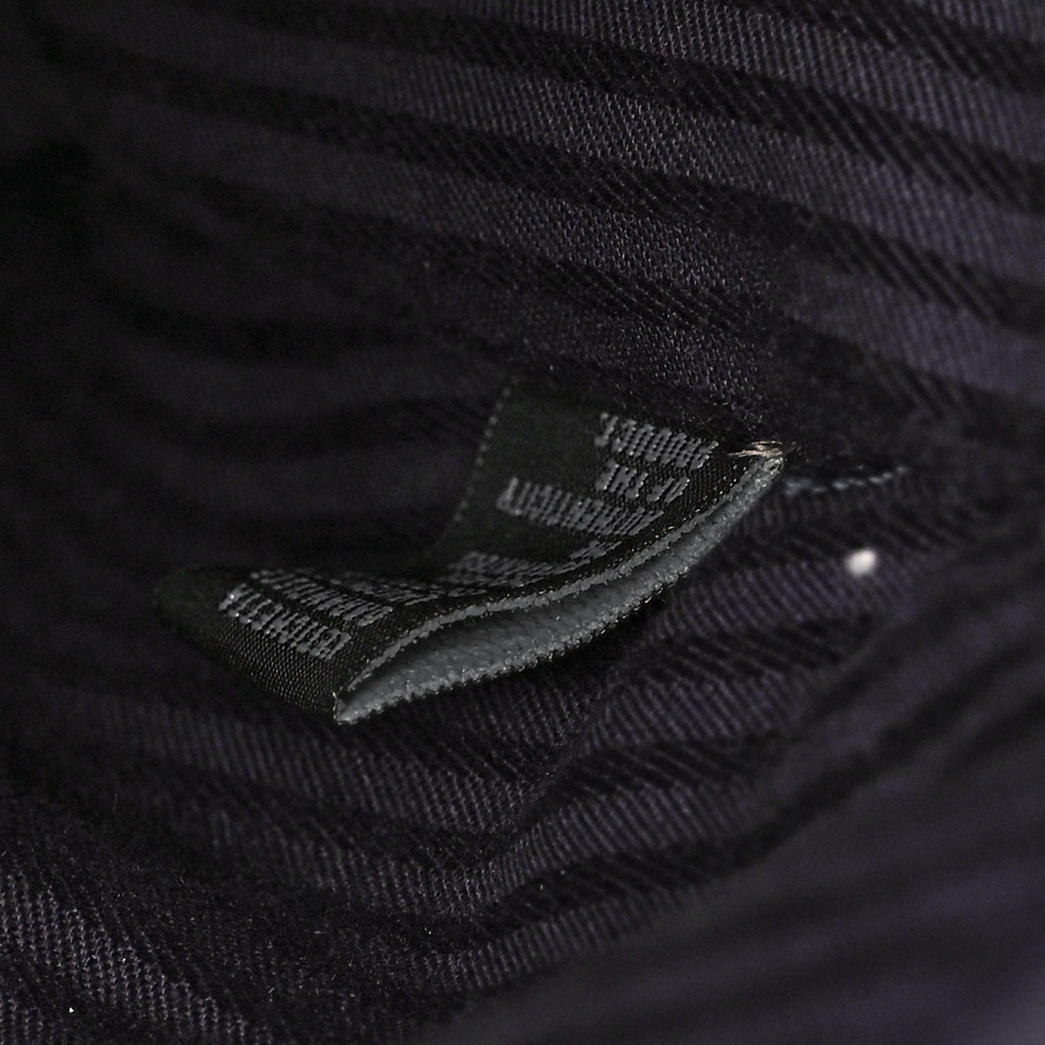 Fendi Vitello Elite Regular 2Jours Tote Ametista 7 of 13