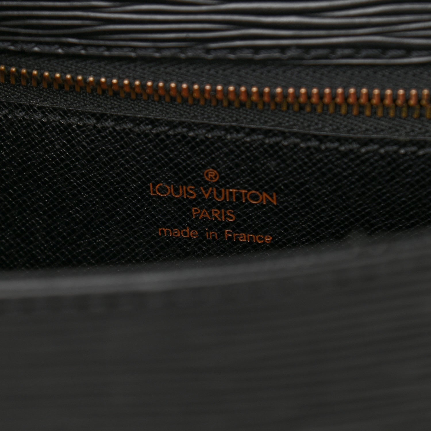Louis Vuitton Epi Saint Cloud GM Black 6 of 10