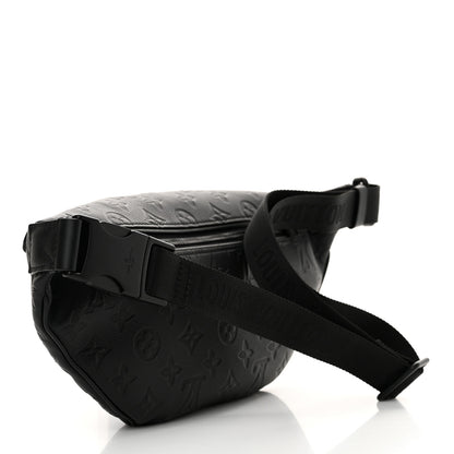 Louis Vuitton Calfskin Monogram Shadow Discovery Bumbag Black 3 of 9