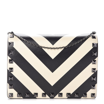 Valentino Garavani Vitello Chevron Rockstud Wallet on Chain Light Ivory Black 1 of 7