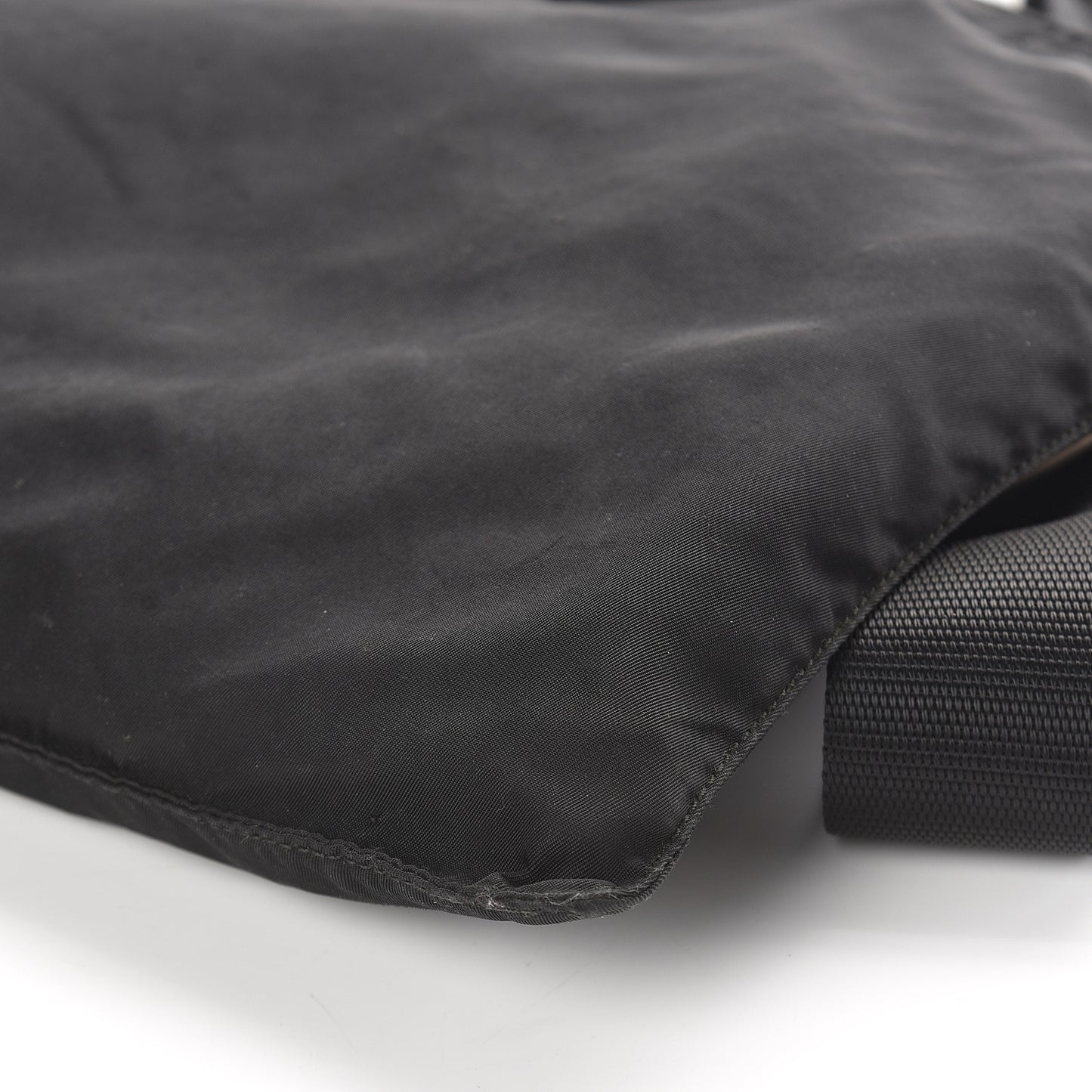 Nylon Small Flat Messenger Bag Black