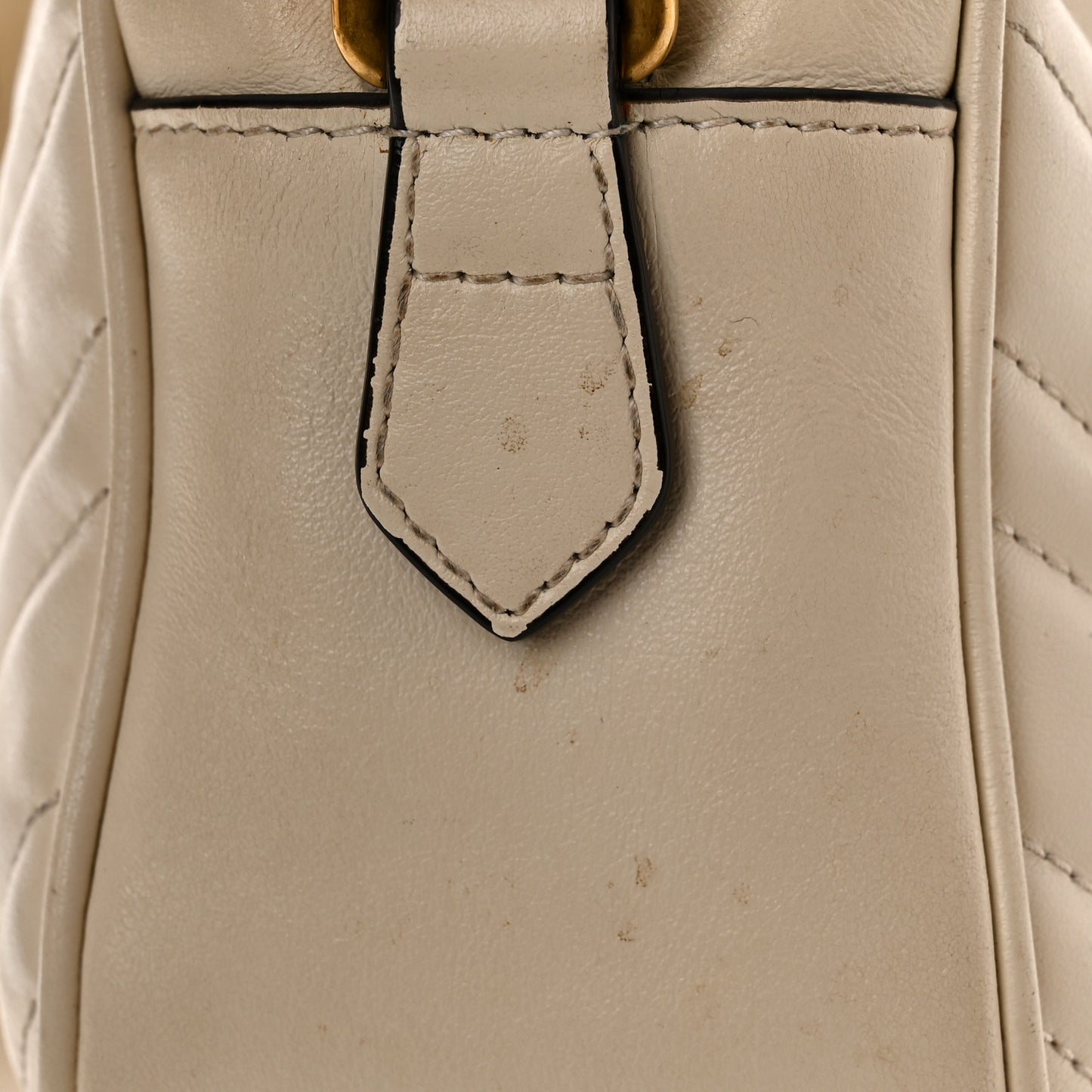 Calfskin Matelasse Small GG Marmont Chain Shoulder Bag White