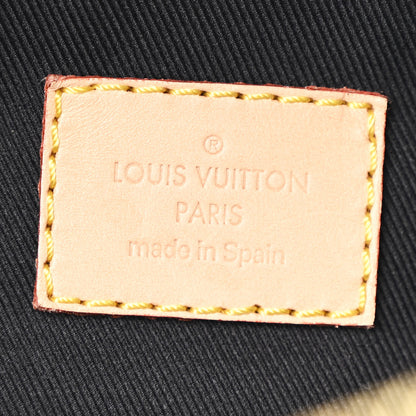 Louis Vuitton Monogram Bumbag 6 of 9