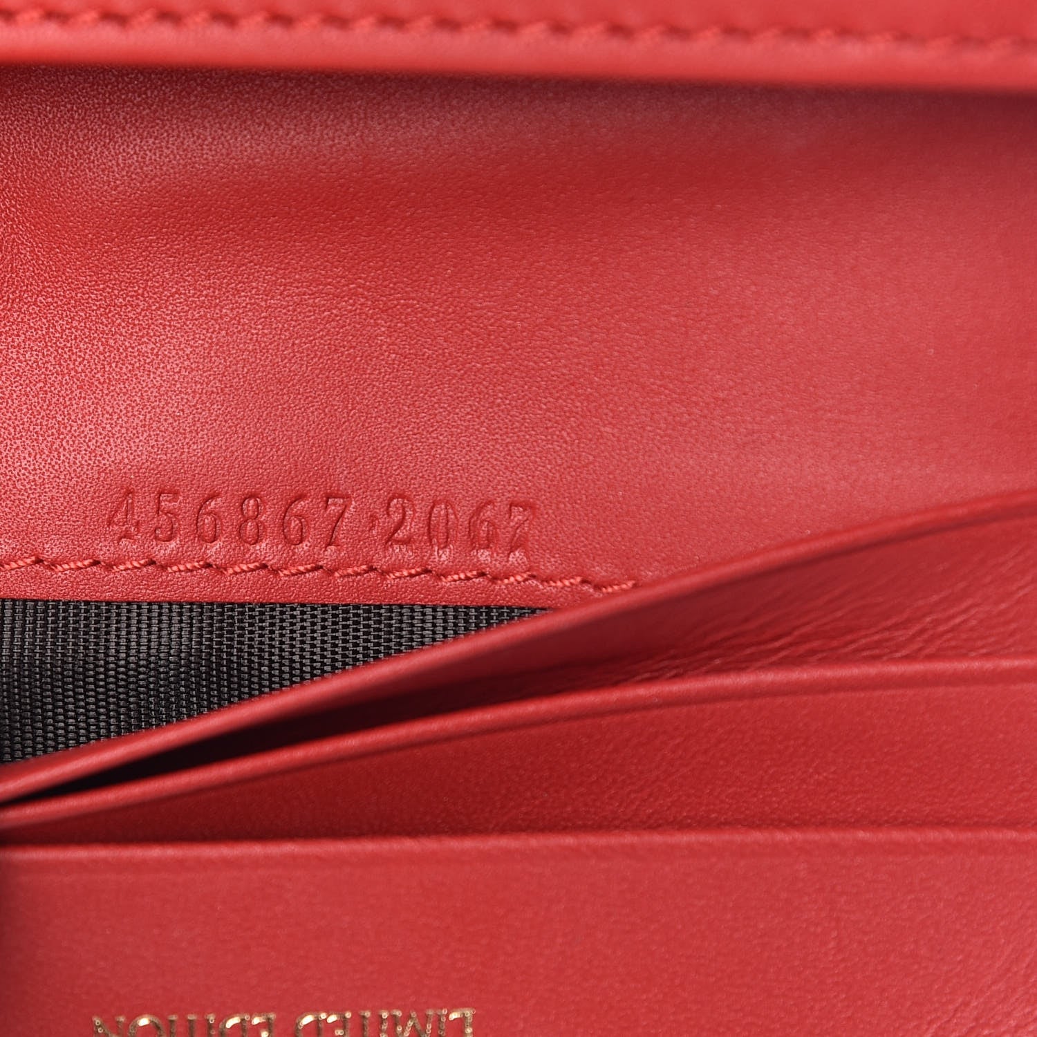 Gucci GG Supreme Monogram Kingsnake Heart Embroidered Print Card Case Red 10 of 11