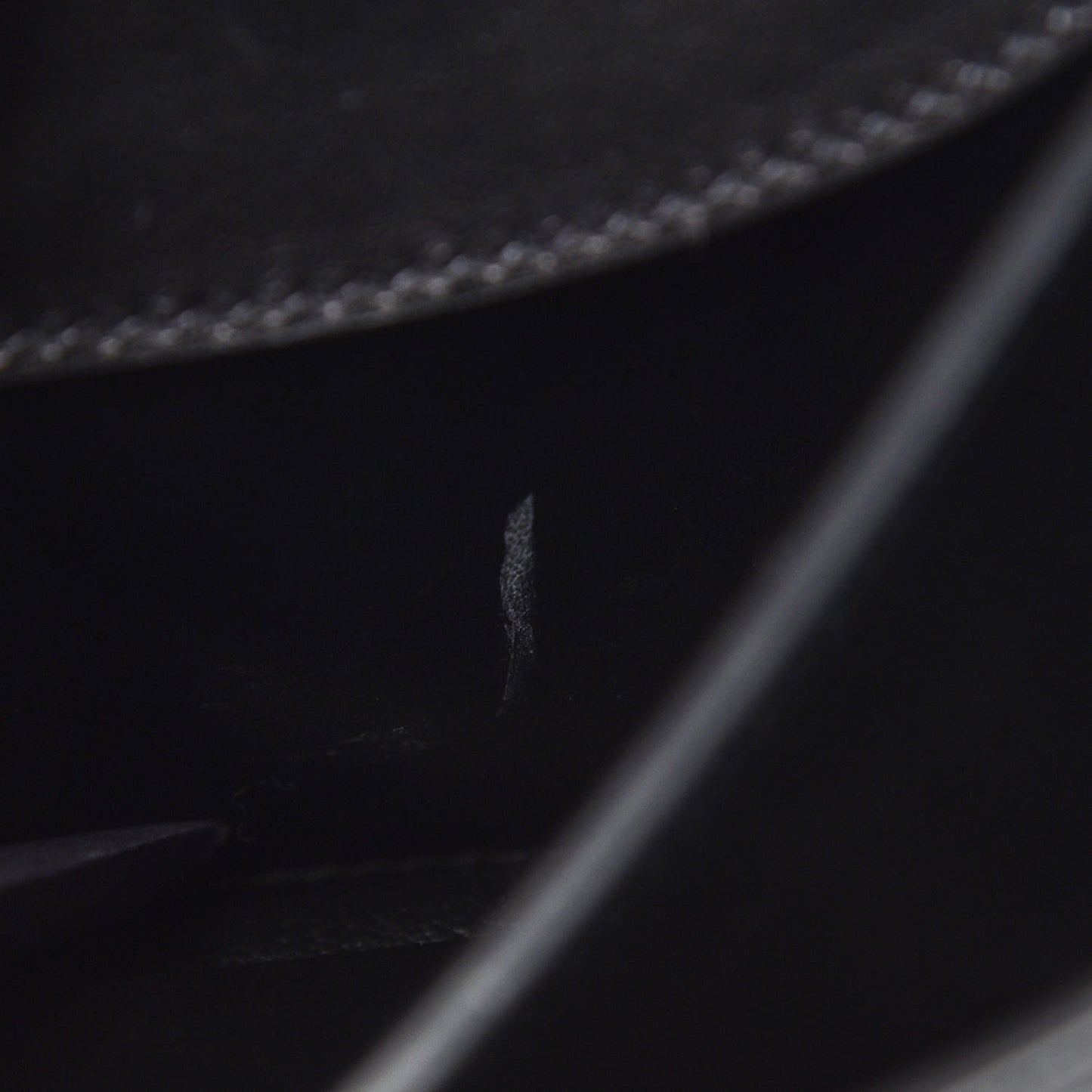 City Calf Saffiano Cahier Bag Black