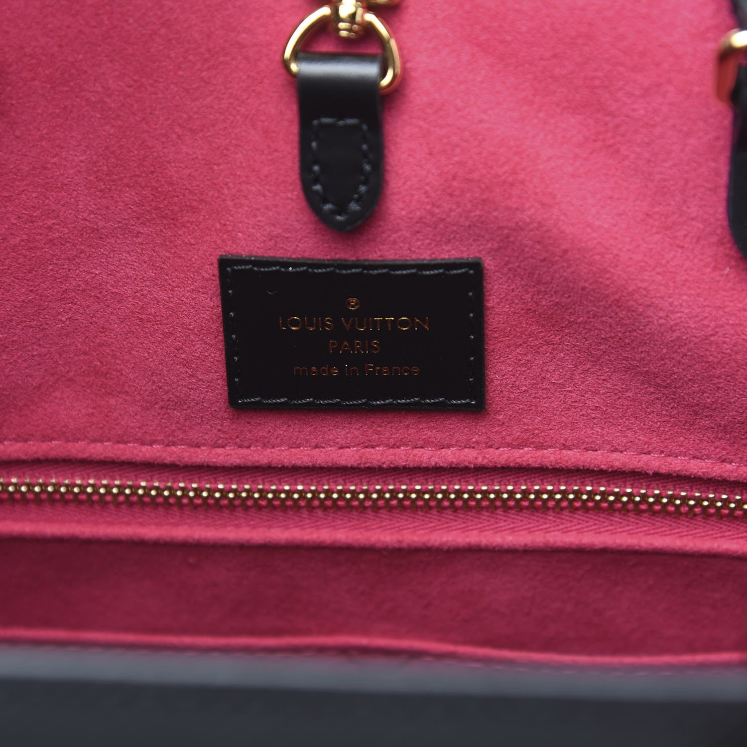 Louis Vuitton Epi Onthego MM Black 6 of 8