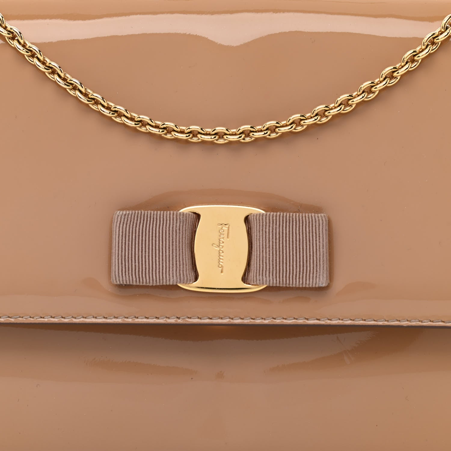 Salvatore Ferragamo Patent Calfskin Vara Bow Chain Flap Crossbody Beige 9 of 11