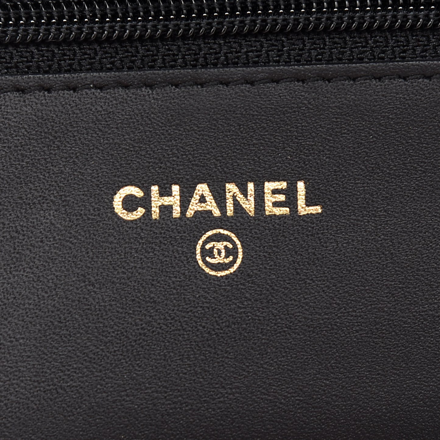 Distressed Patent Calfskin Quilted Reissue Wallet On Chain WOC Black