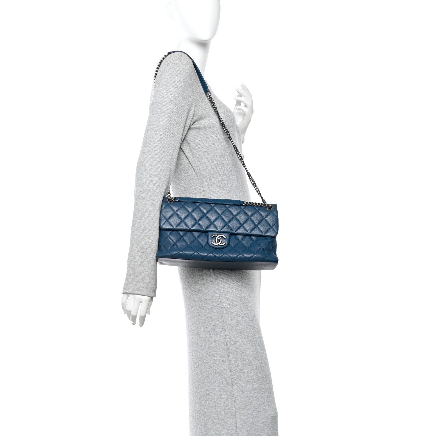 Chanel Goatskin Quilted Medium Flap Blue 2 of 10