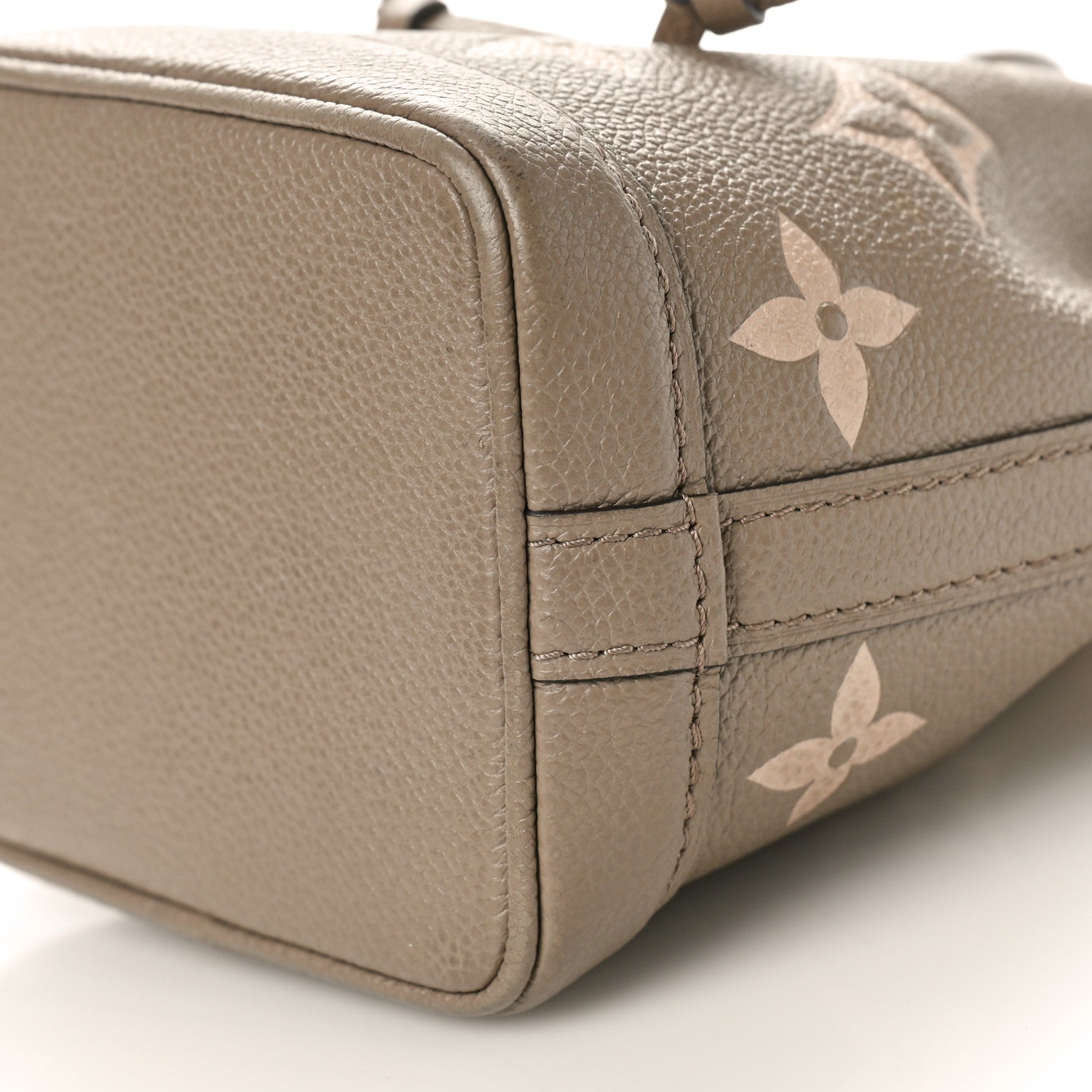 Louis Vuitton Empreinte Monogram Giant Nano Noe Tourterelle Creme 9 of 11