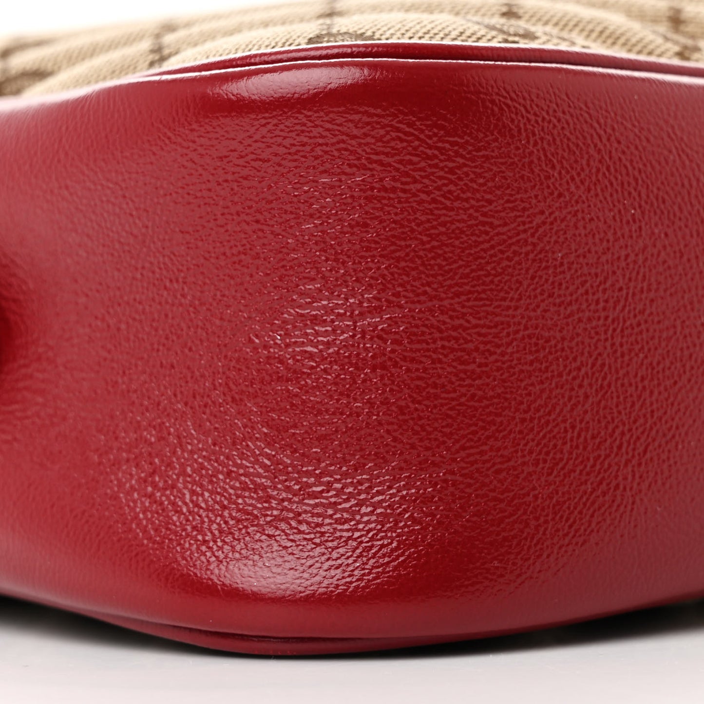 Monogram Azalea Calfskin Matelasse Diagonal Small GG Marmont Chain Shoulder Bag Beige Ebony New Cherry Red